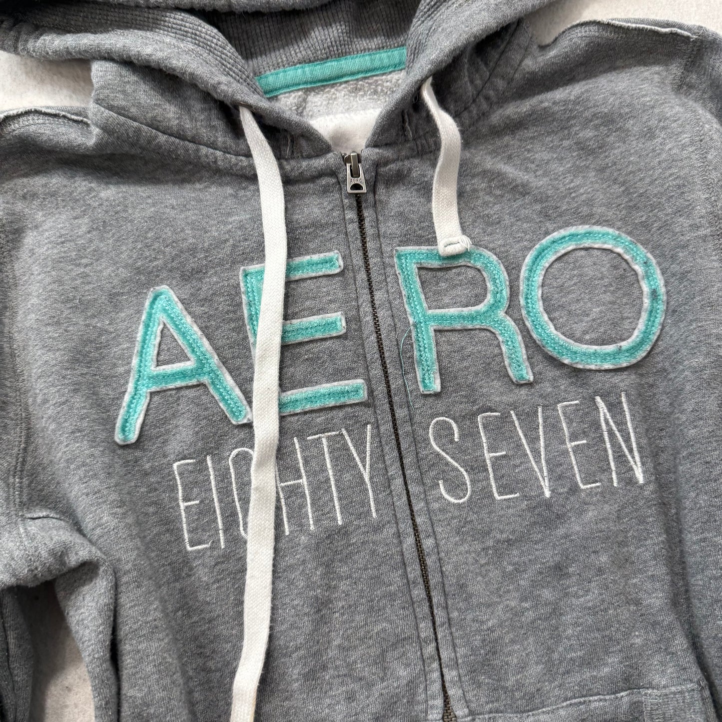 Aeropostale Eighty-Seven Womens Gray Zip-Up Hoodie Long Sleeve Streetwear Size L