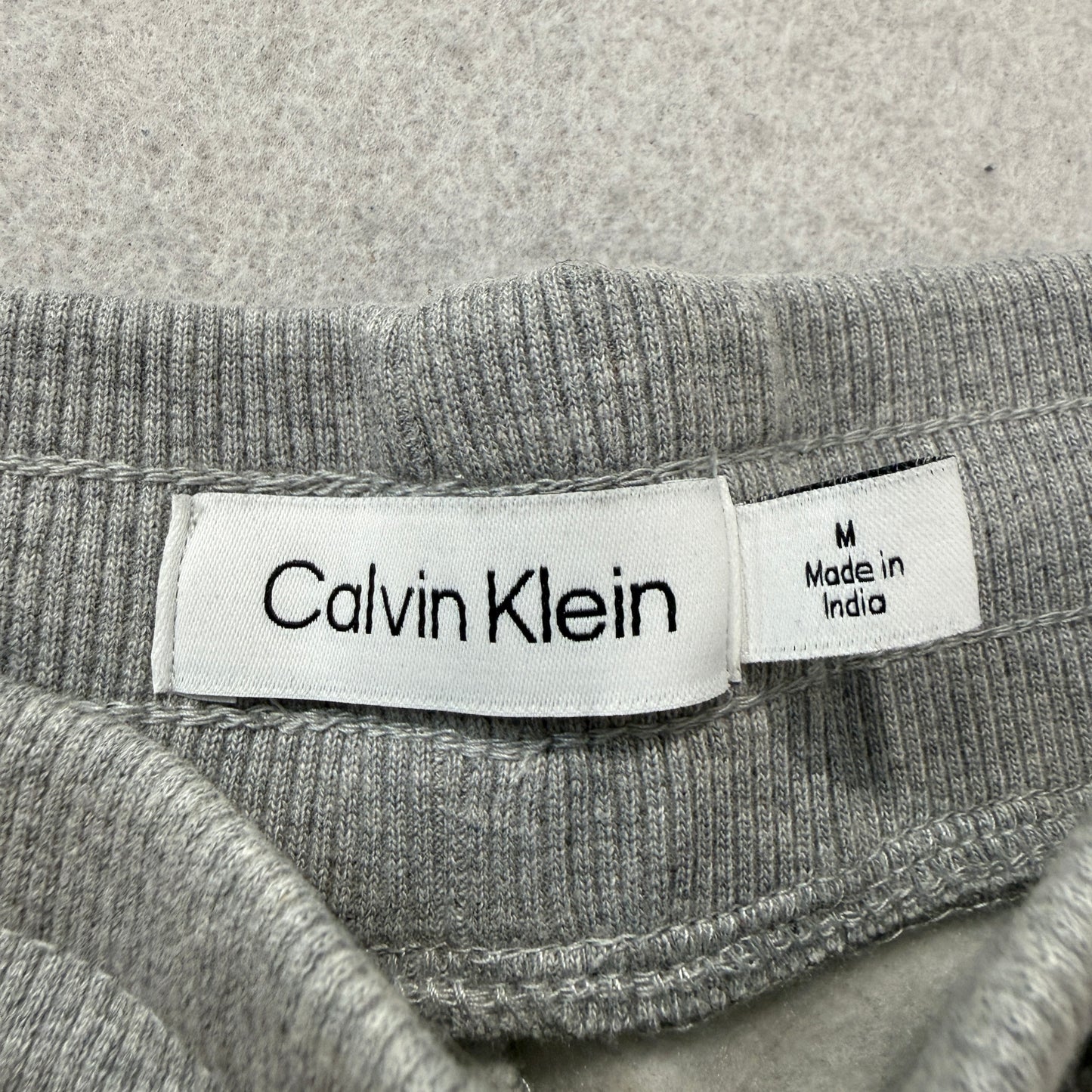 Calvin Klein Men's Heather Gray Fleece Shorts Drawstring Pockets Logo Size M