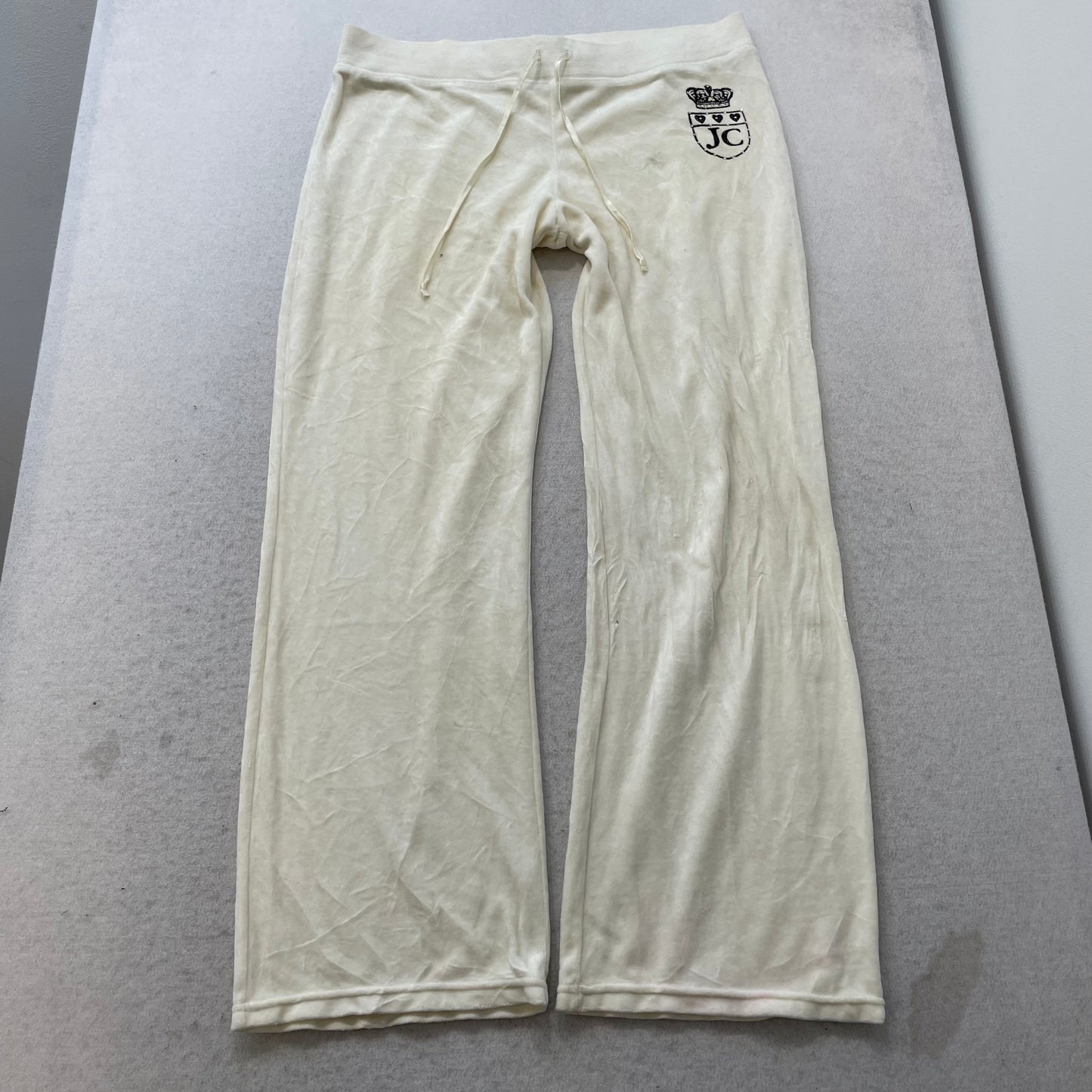Vintage Juicy Couture Women's Cream Velour Tracksuit Sets Hoodie & Pant Size L