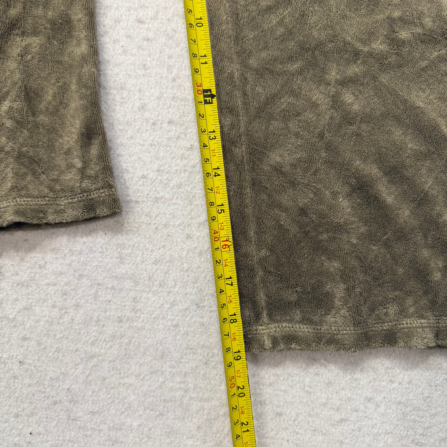 RARE Vtg Juicy Couture Women's Olive Terry Cloth Wide Capris Pant Pockets Size S