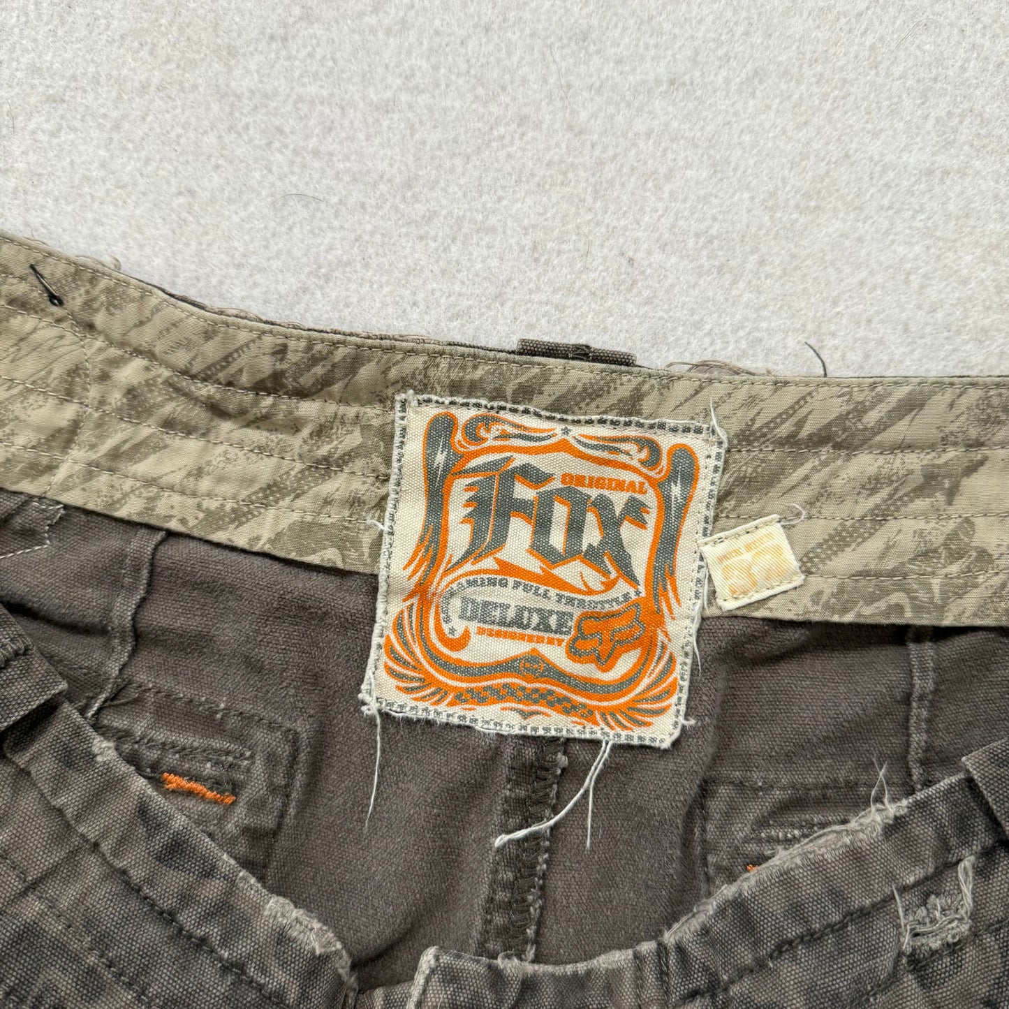 Fox Racing Slambozo 2.0 Men's Brown Camo Cotton Cargo Shorts Streetwear Size 32