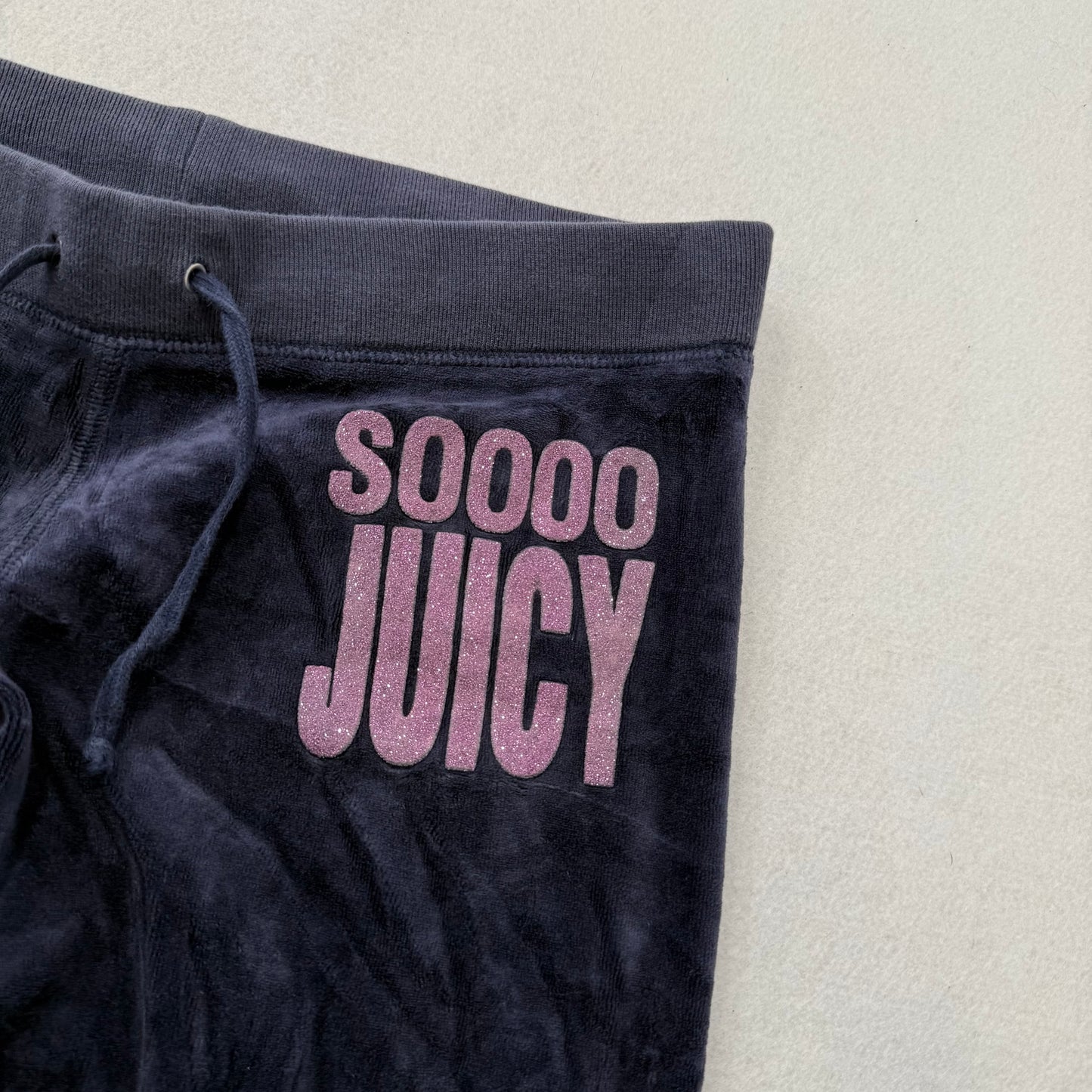 Juicy Couture “Soooo juicy” Women's Gray Purple Velour Flared Track Pant Size P