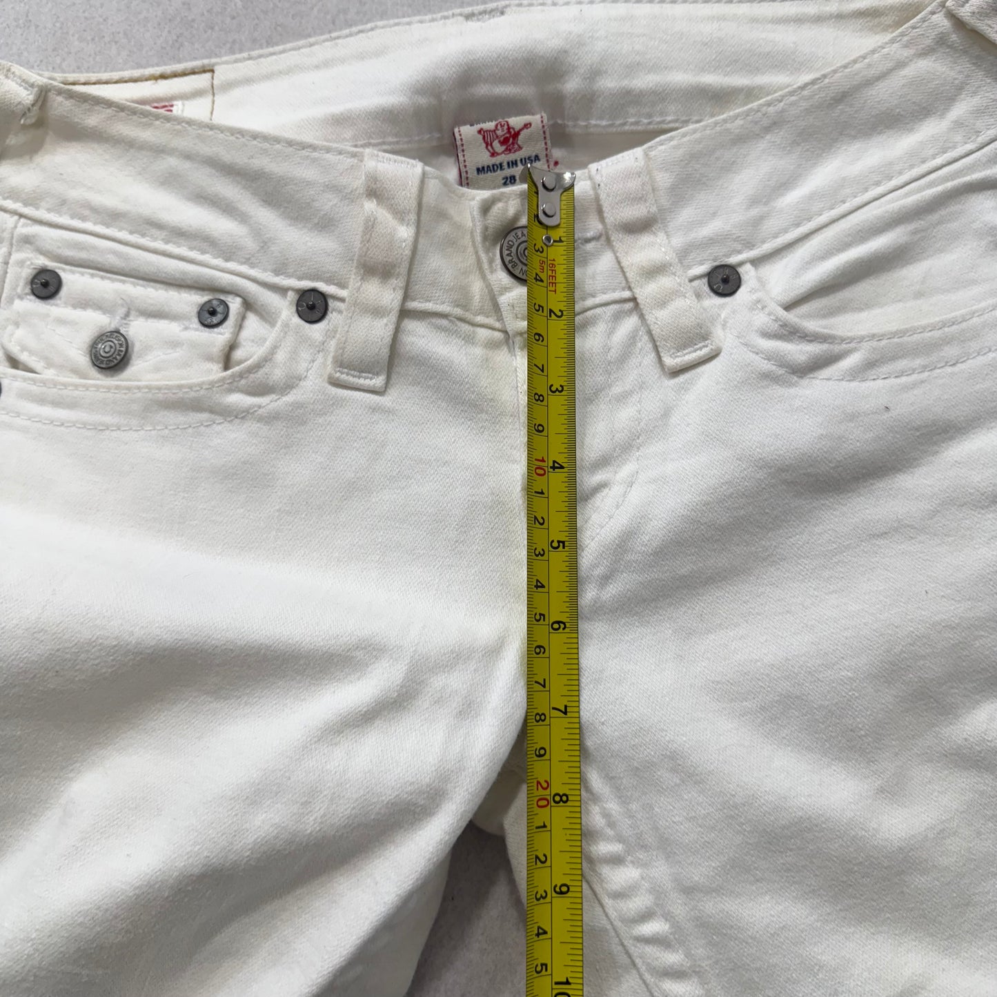 True Religion White Denim Flared Jeans Back Snap Pockets Mid Rise Size 28