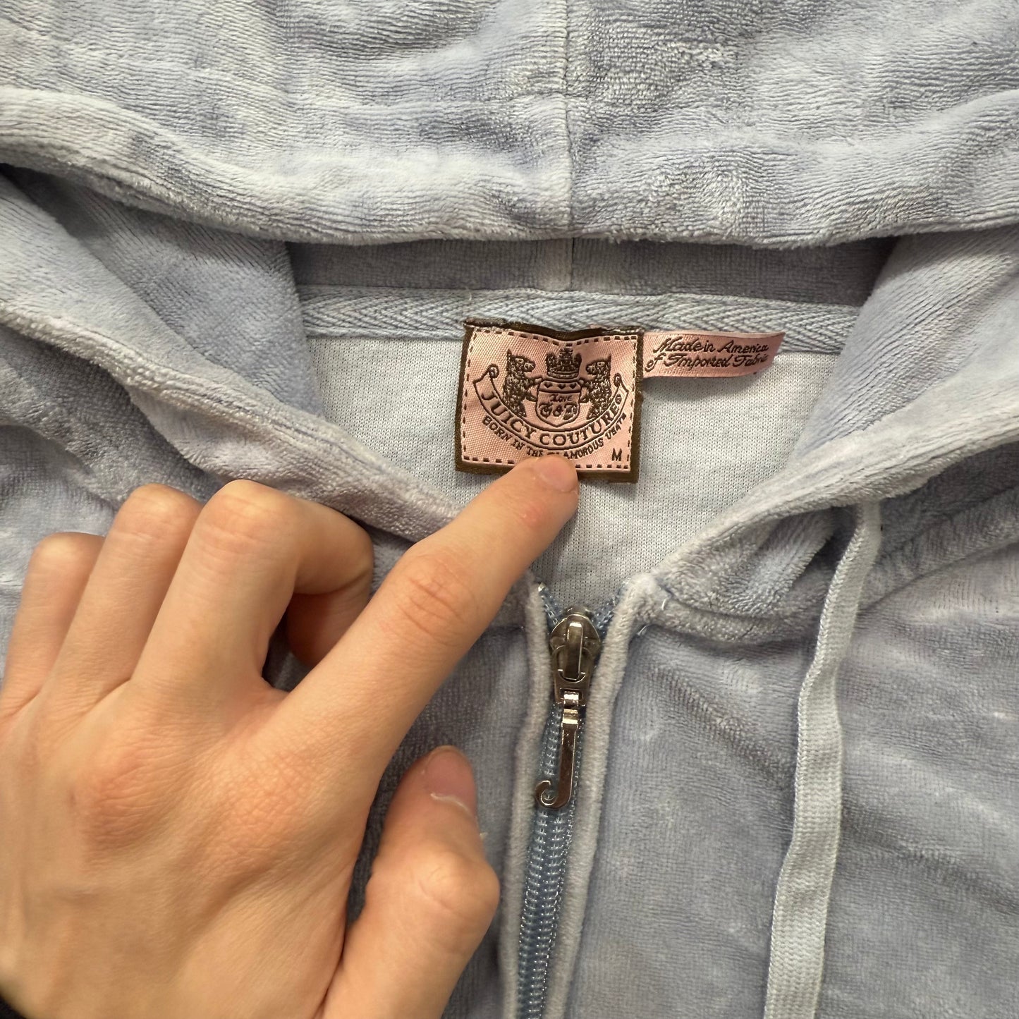 Juicy Couture Women's Ice Blue Velour Zip-Up Hoodie Loungewear Pocket Y2k Size M