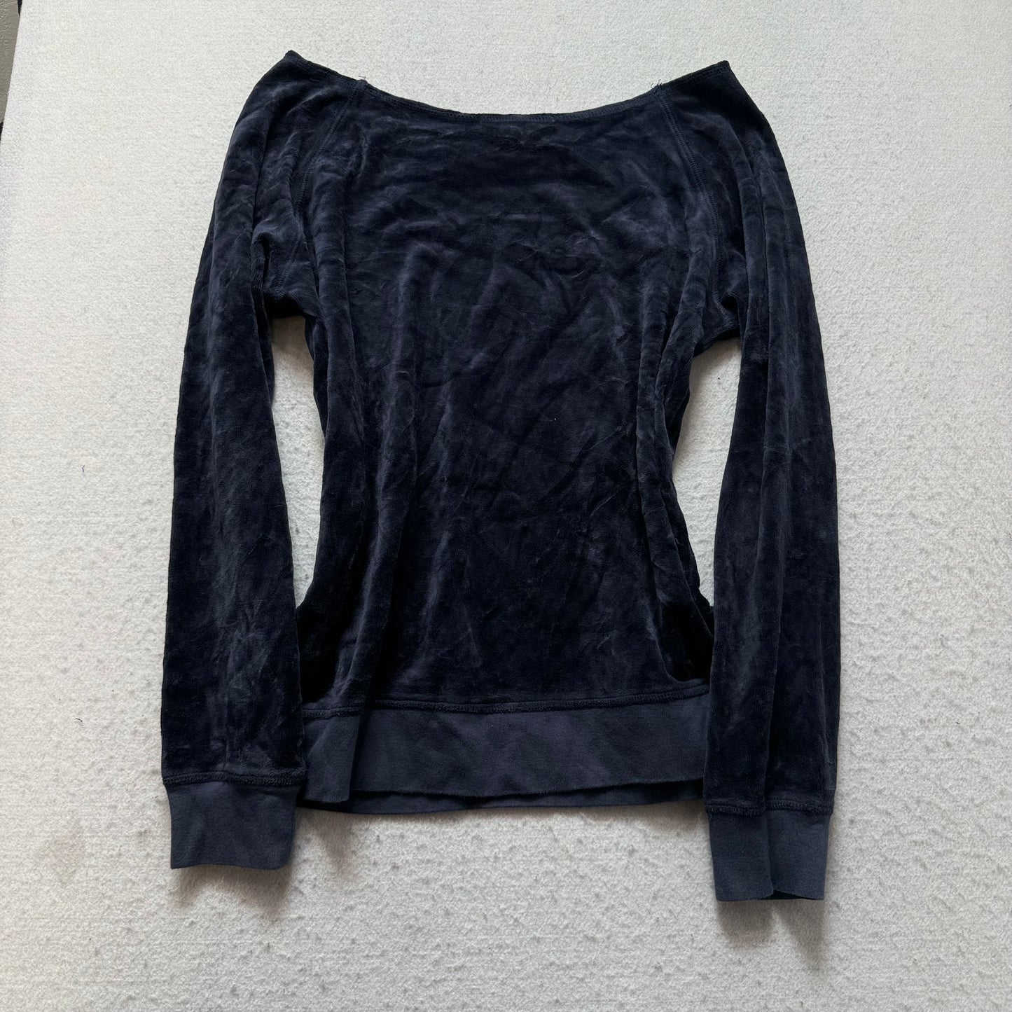 Juicy Couture Women's Navy Velour Bow Off The Shoulder Graphic Top Casual Size M