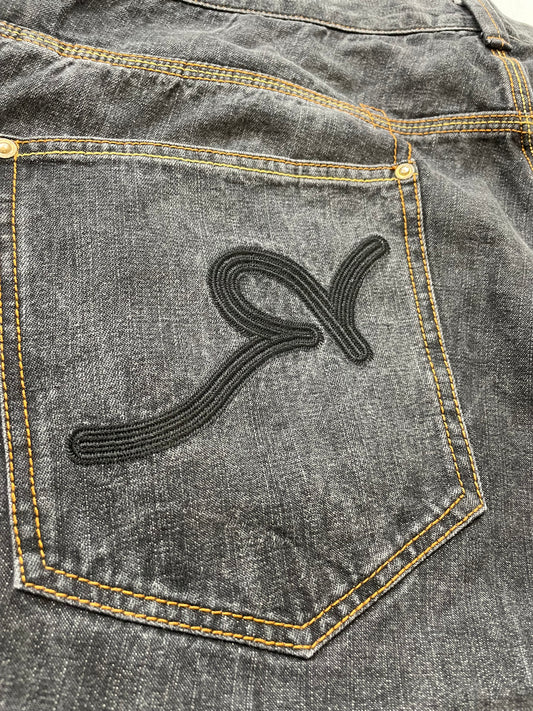 Rocawear Black Denim Jeans Straight Leg Embroidered Logo Back Pocket Size 48