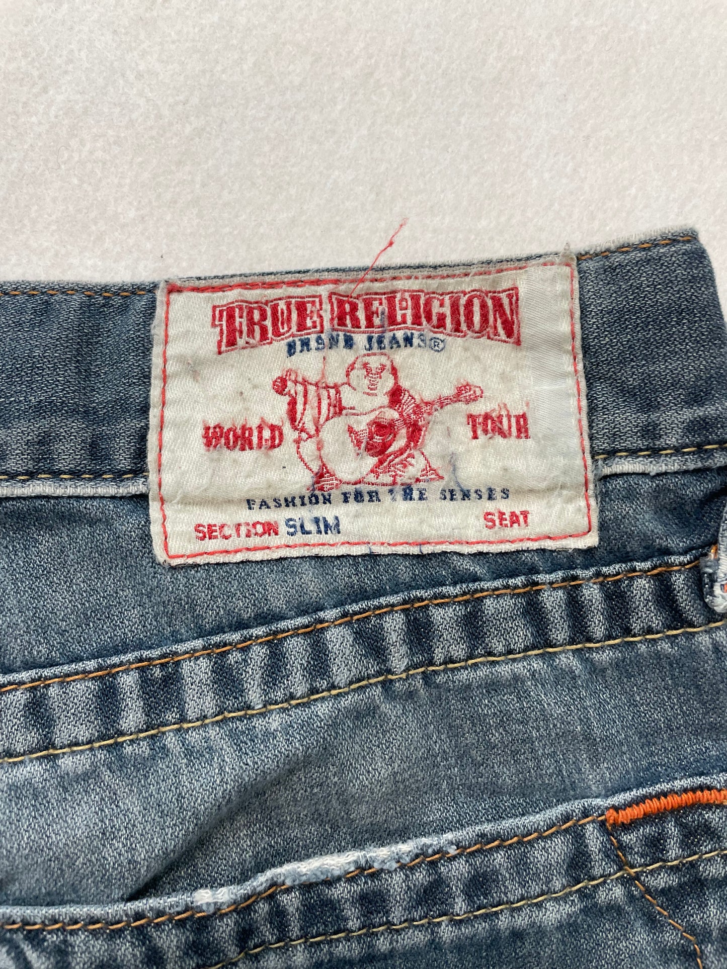 True Religion Blue Denim Jeans Straight Leg Horseshoe Stitch Back Flap Pockets Logo Patch Size 34