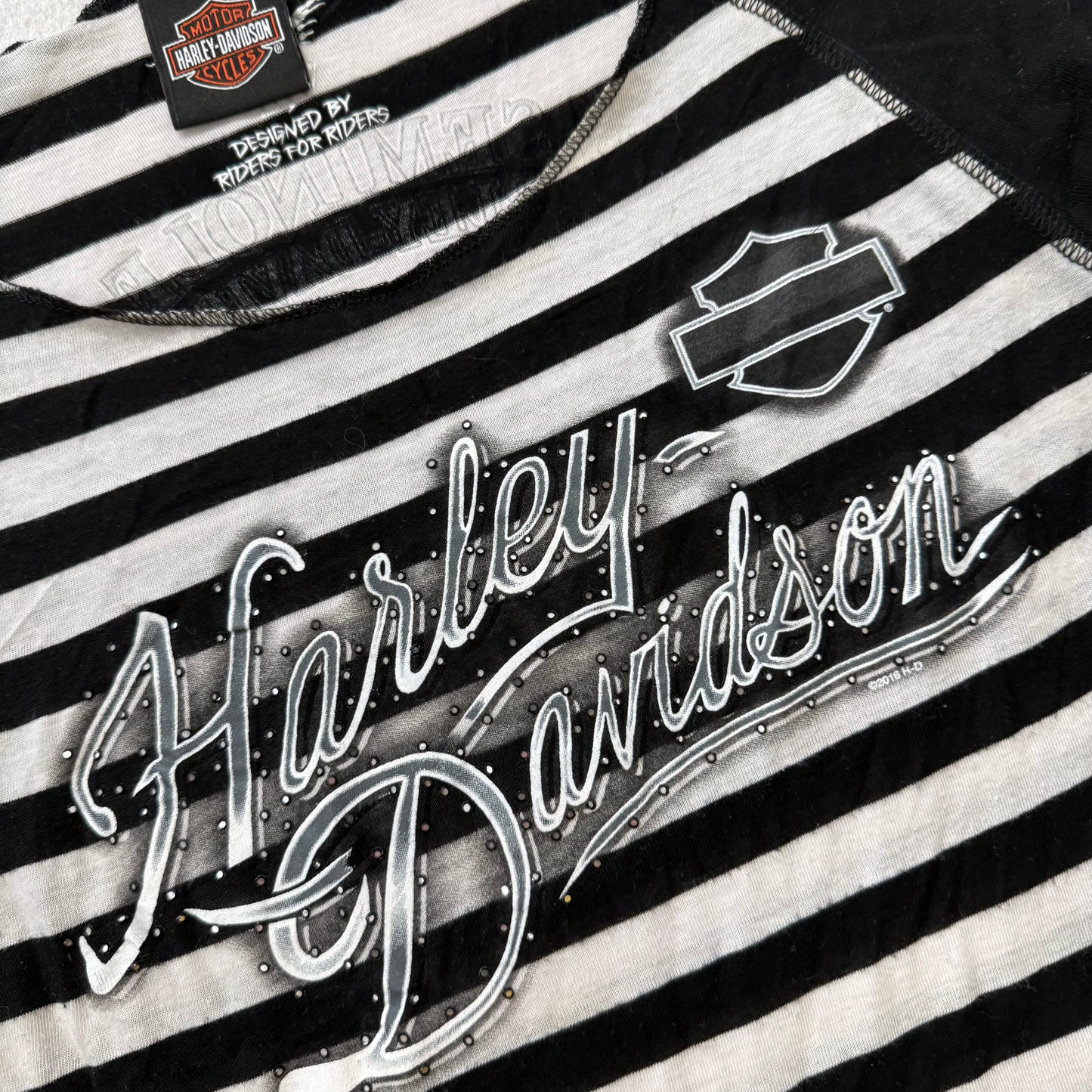 Harley-Davidson Women's Black White Striped Top Raglan Cut Curved Hem Y2K Size S