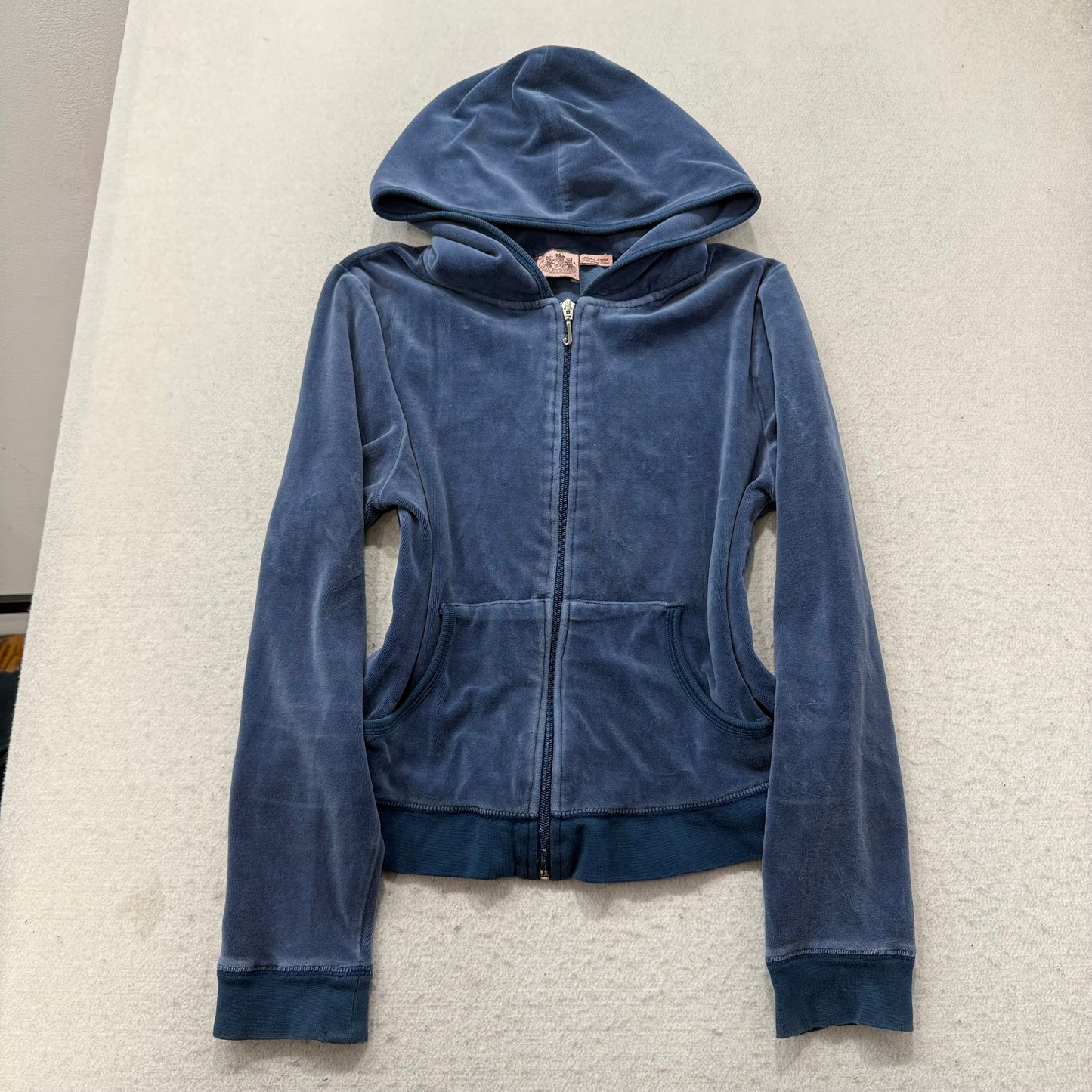 Vintage Juicy Couture Women's Navy Velour Zip-Up Hoodie Glitter Logo Y2k Size L