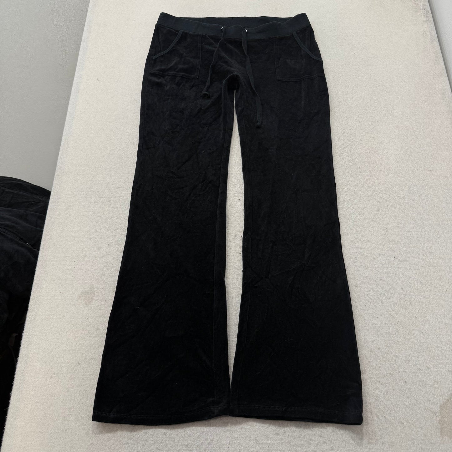 Vintage Juicy Couture Women's Black Velour Flared Track Pants Pockets Y2k Size L