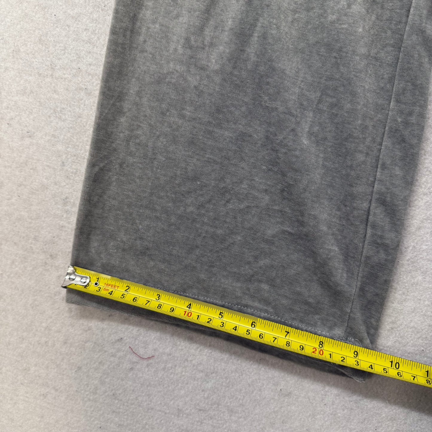 Vintage Juicy Couture Women's Heather Gray Velour Flared Track Pants Y2K Size L