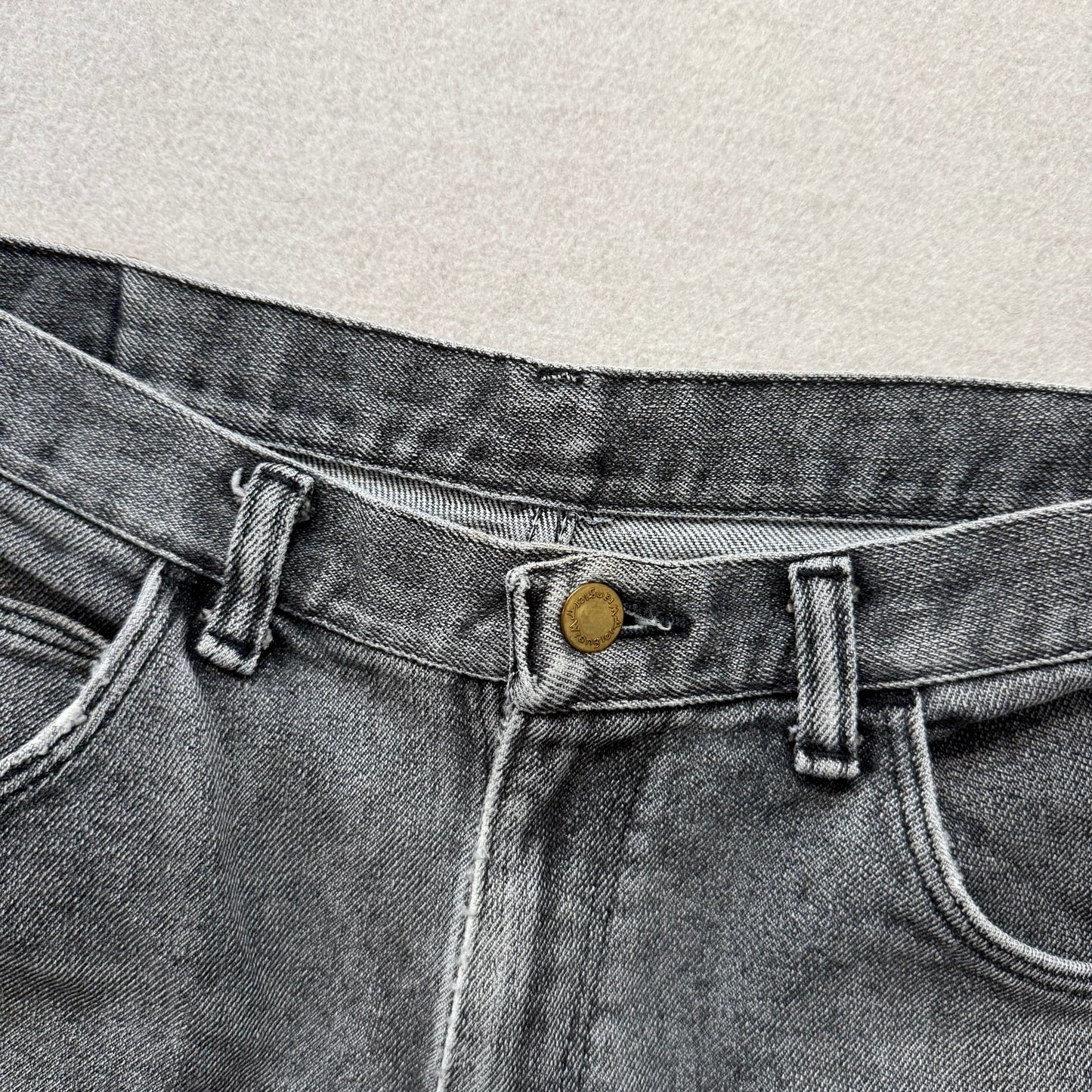 Wrangler washed black denim jeans with front slant pockets size 32