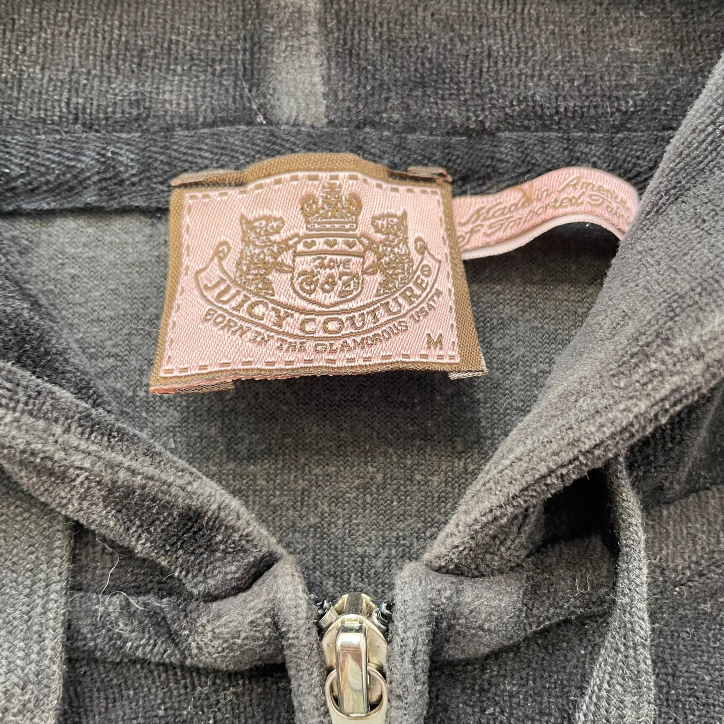 Juicy Couture Women's Black Velour Zip-Up Hoodie Pockets Drawstring Y2K Size M