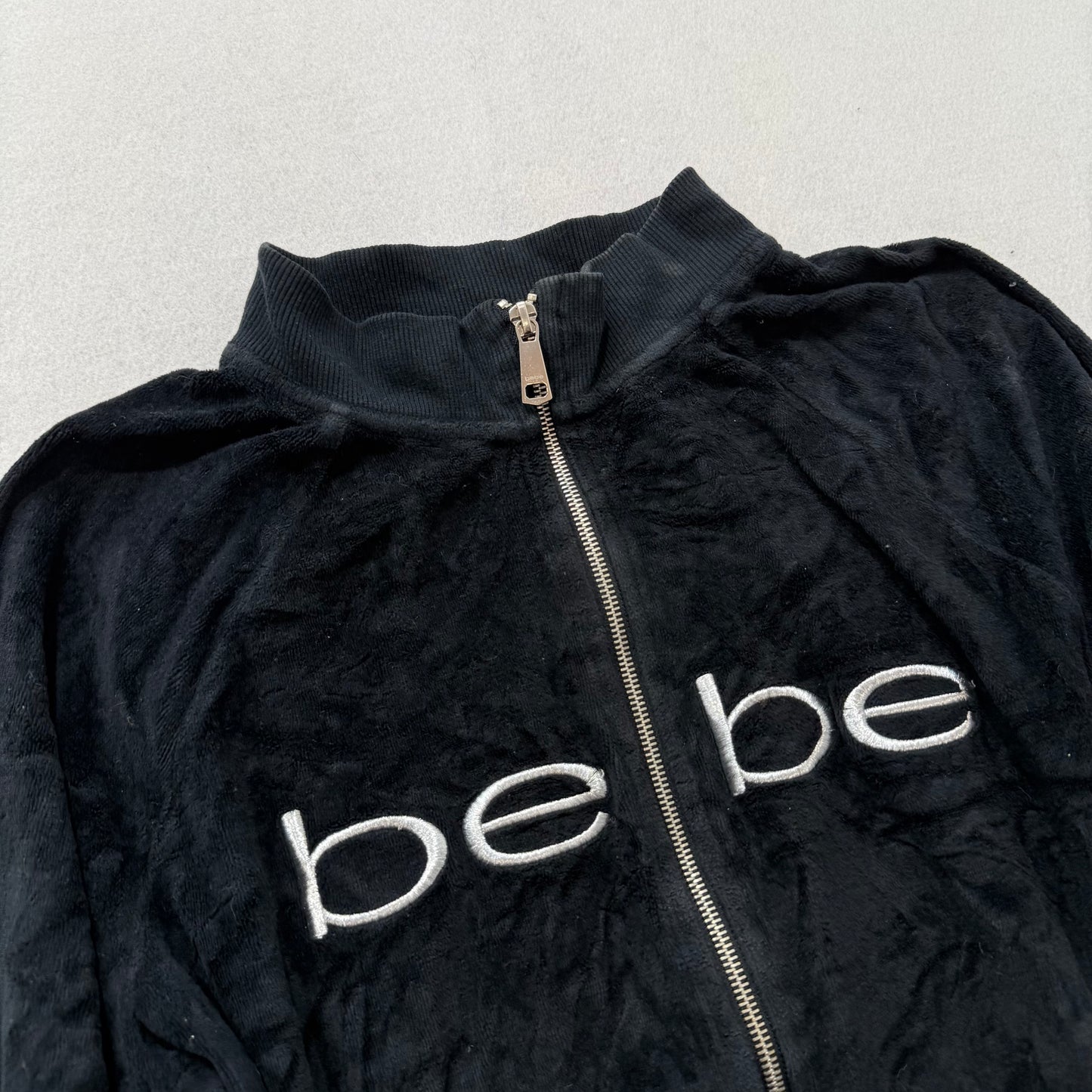 Bebe Women's Black Velour Full Zip Track Jacket Mock Neck Pockets Logo Size L