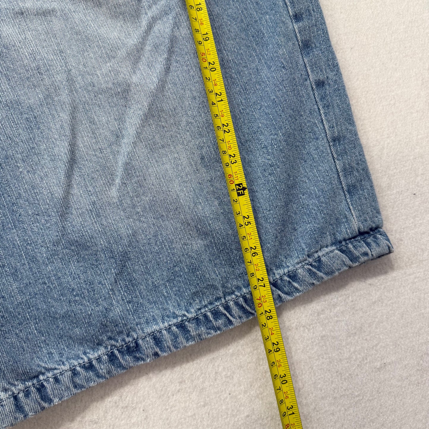 Rocawear Men's Blue Denim Relaxed Fit Shorts Embroidered Back Pockets Waist 48