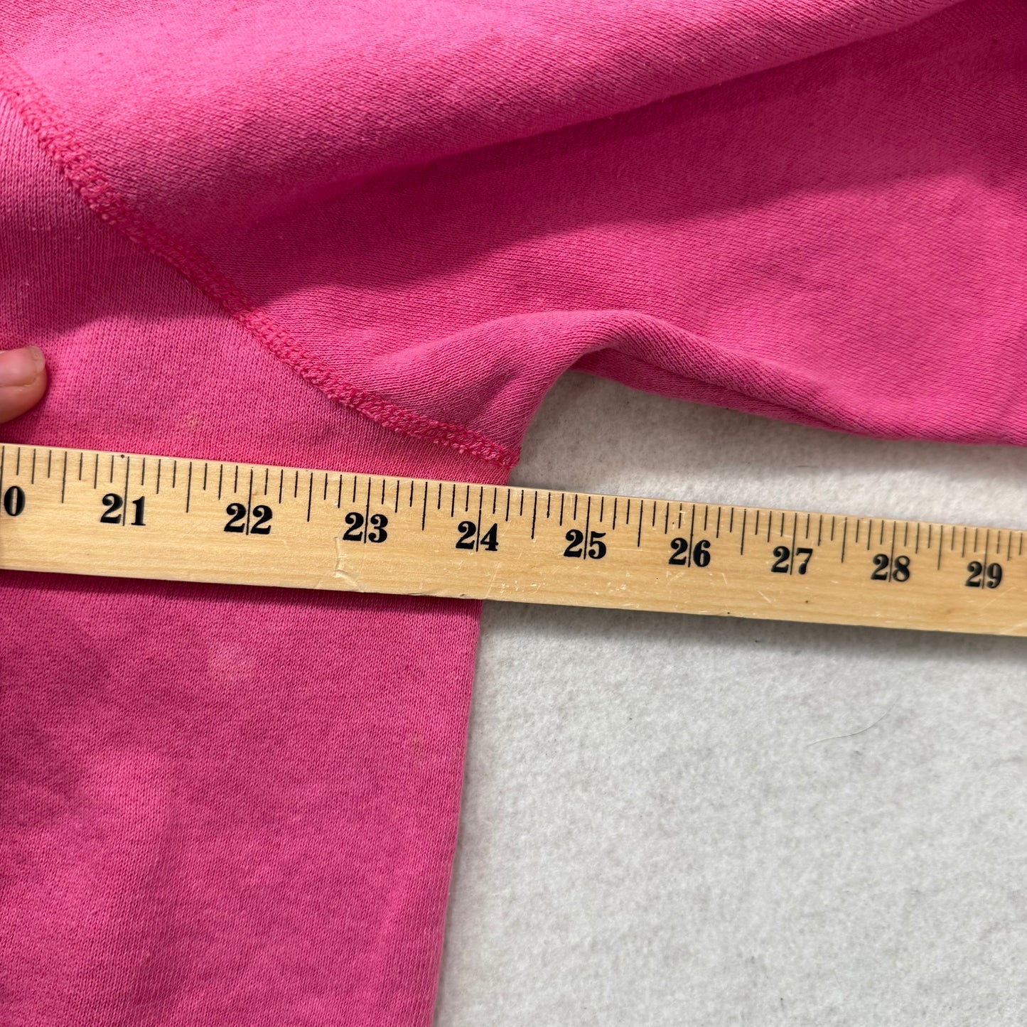 Vintage Bassett-Walker Pink Raglan Crewneck Sweatshirt Size XL