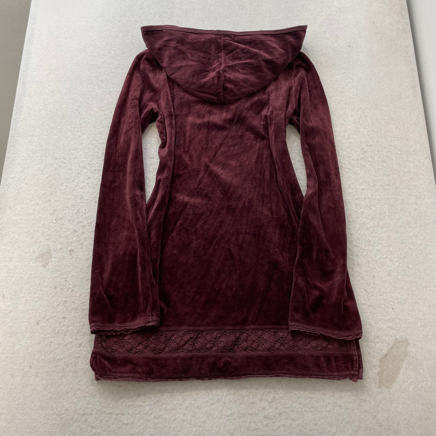 2003 Vintage Juicy Couture Women's Maroon Velour Pullover Long Hooded Y2k Size M