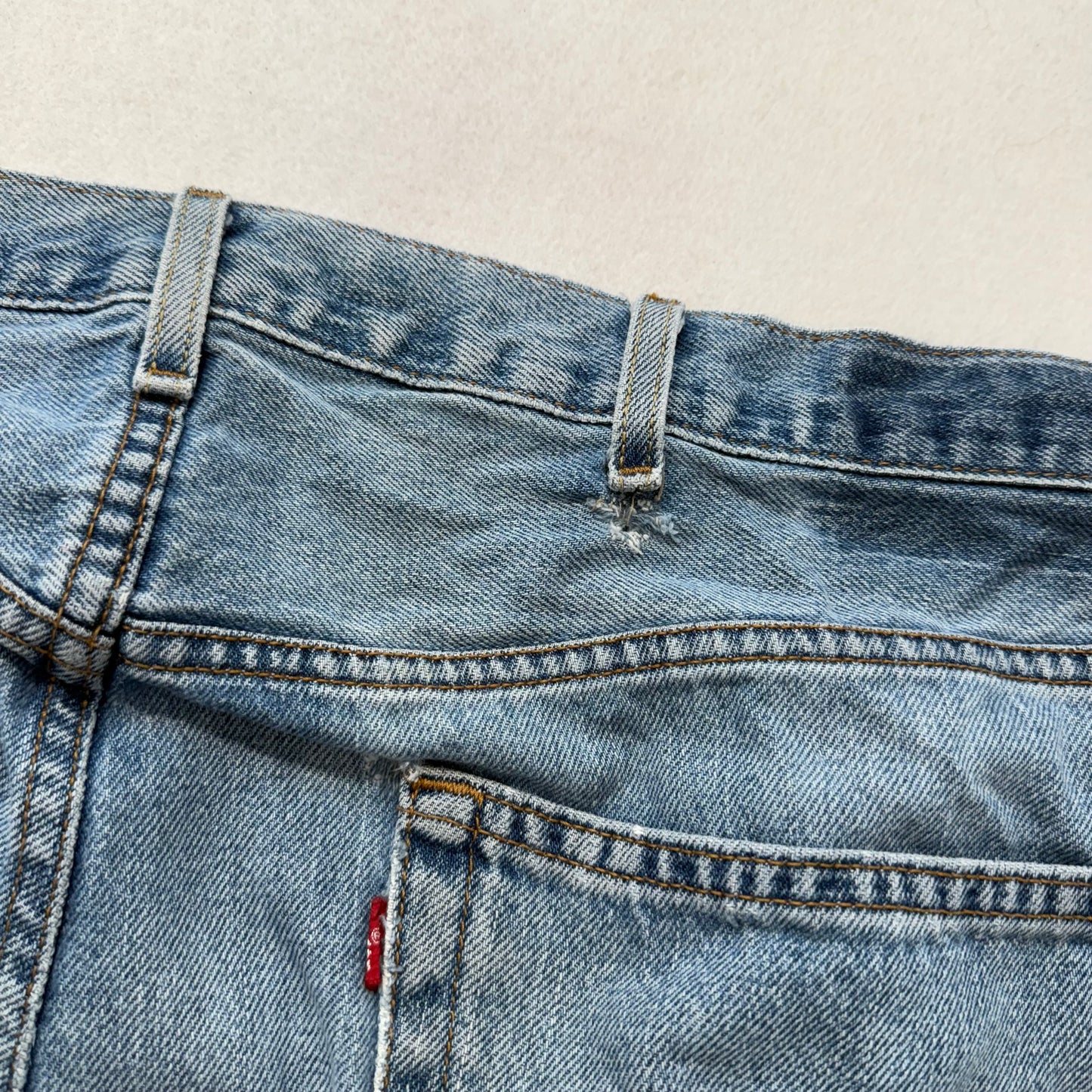 Levi's 505 Men's Blue Zip-Fly Denim Jeans Medium Wash Regular Fit Size 40