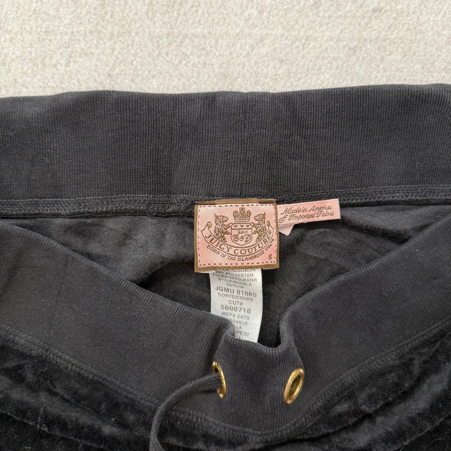 Vintage Juicy Couture Womens Black Velour Tracksuit Set Hoodie & Pant Y2k Size S