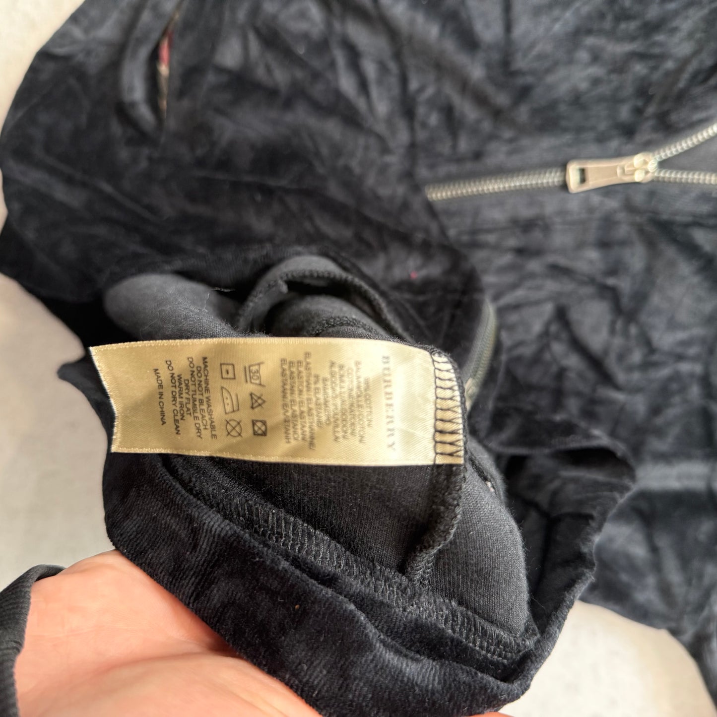 Burberry Brit Women's Black Velour Full Zip Hoodie Slash Pockets Preppy Size M