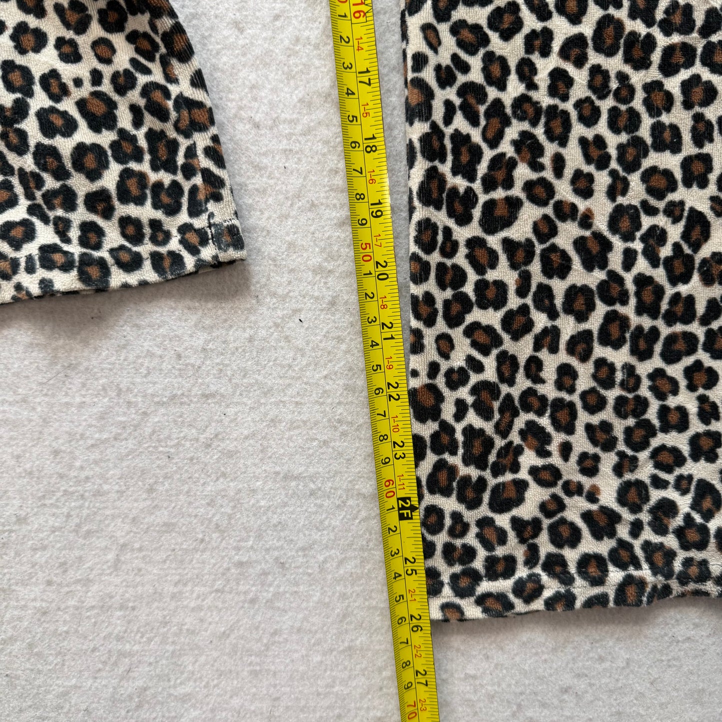 Juicy Couture Women's Leopard Print Velour Flared Track Pants Loungewear Size M