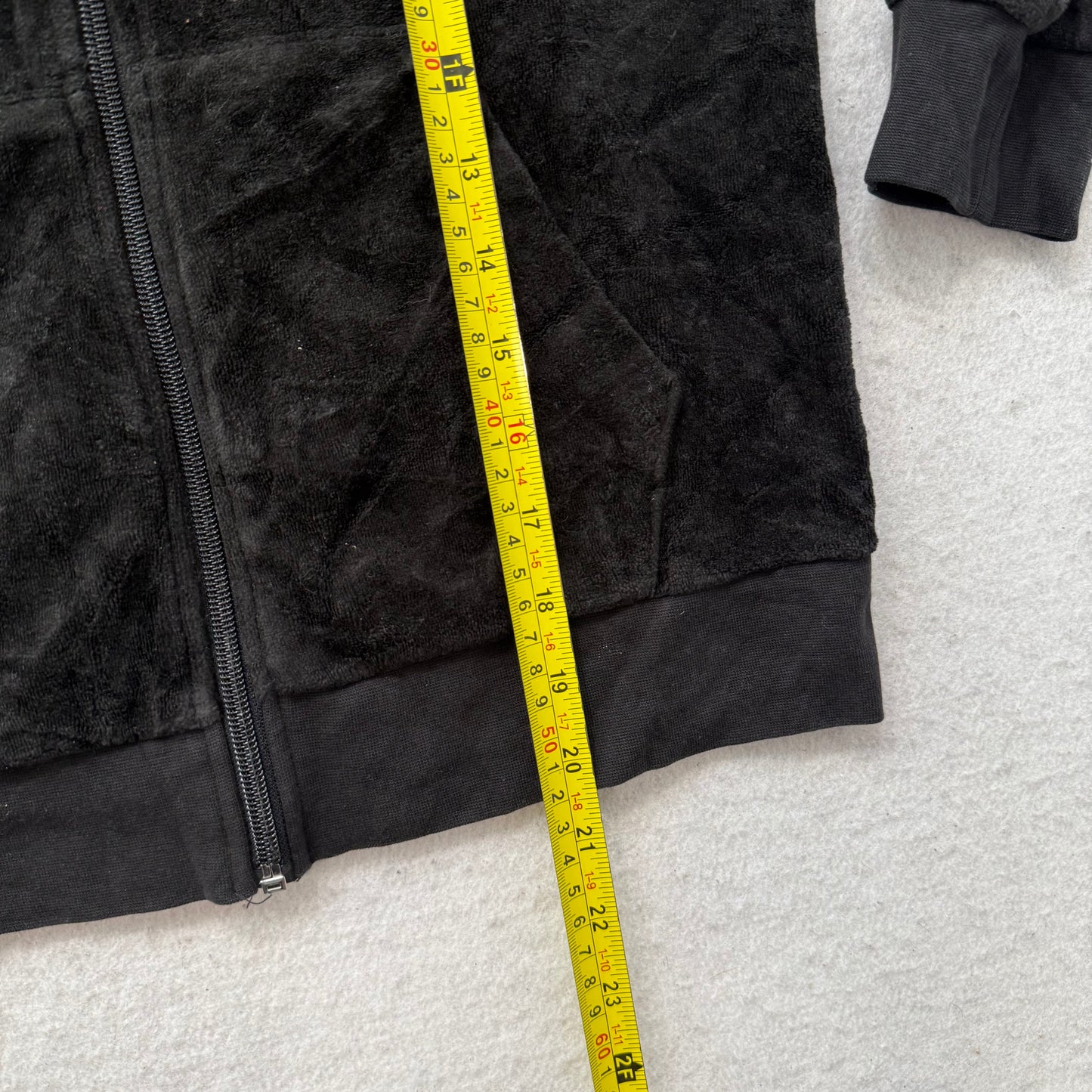 Vintage Juicy Couture Women's Black Velour Full Zip Hoodie Loungewear Y2K Size S
