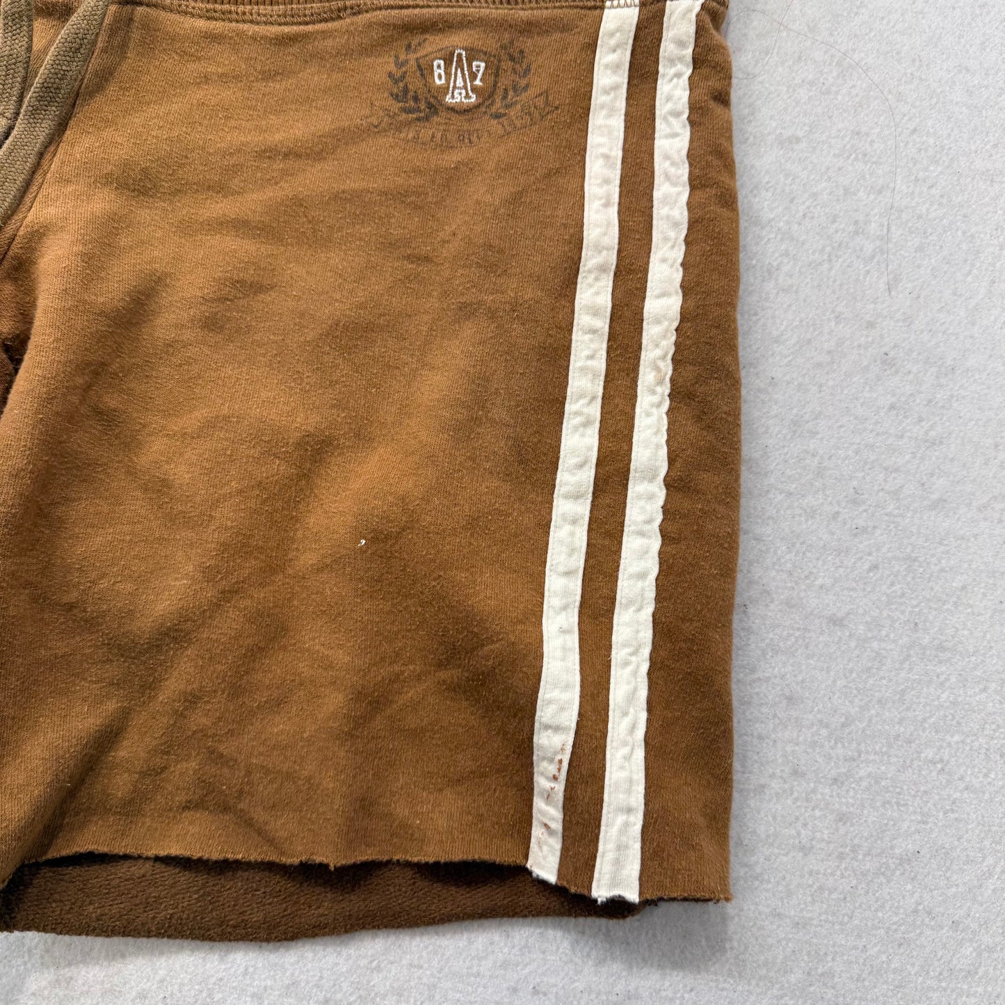Aéropostale Women's Brown Cotton Blend Cropped Athletic Sweat Shorts Logo Size M