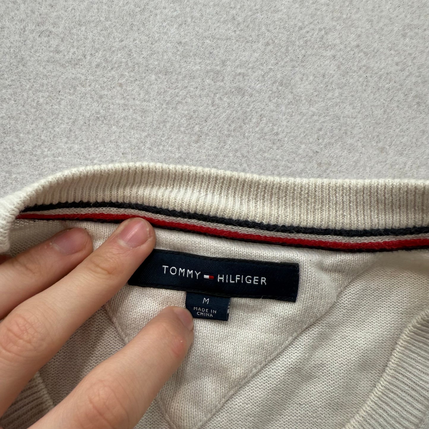Tommy Hilfiger Men's Gray Striped Cotton Pullover Sweater Crew Neck Y2K Size M