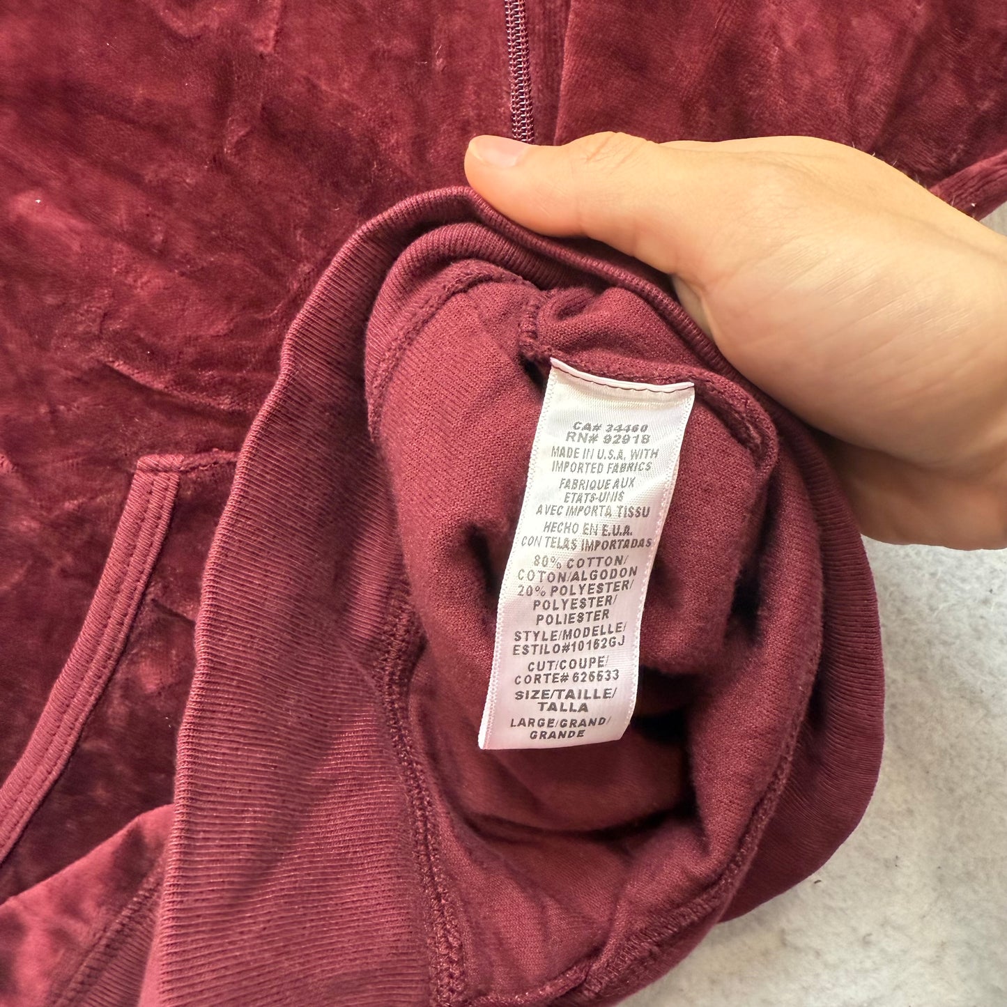2003 Vintage Juicy Couture Women's Deep Burgundy Velour Full Zip Hoodie Size L