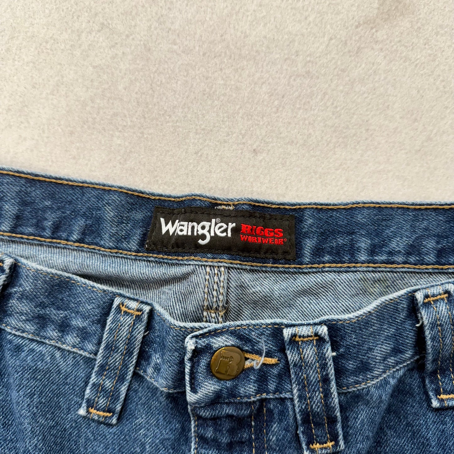 Wrangler Men's Blue Riggs Workwear Carpenter Denim Jeans Relaxed Fit Size 44x32