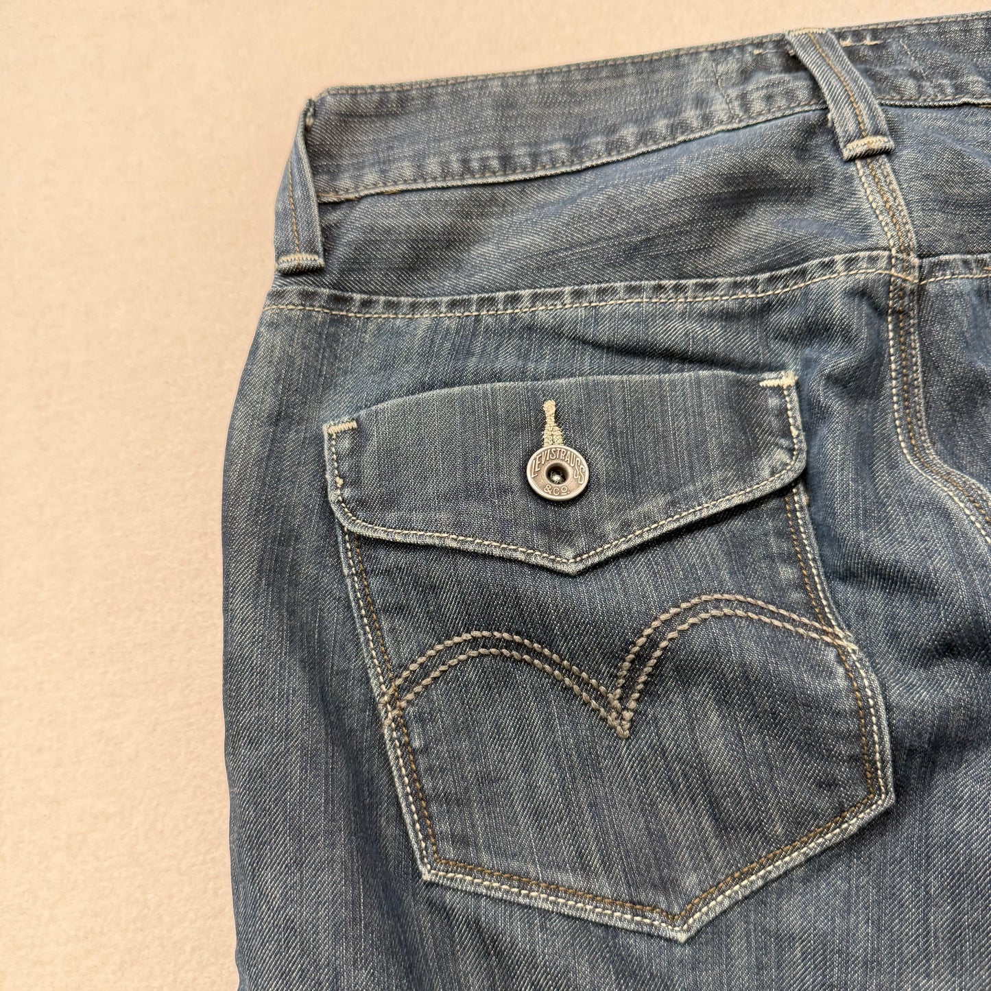 Levi's 514 Men's Blue Denim Slim Straight Jeans Button-Flap Back Pockets Size 30