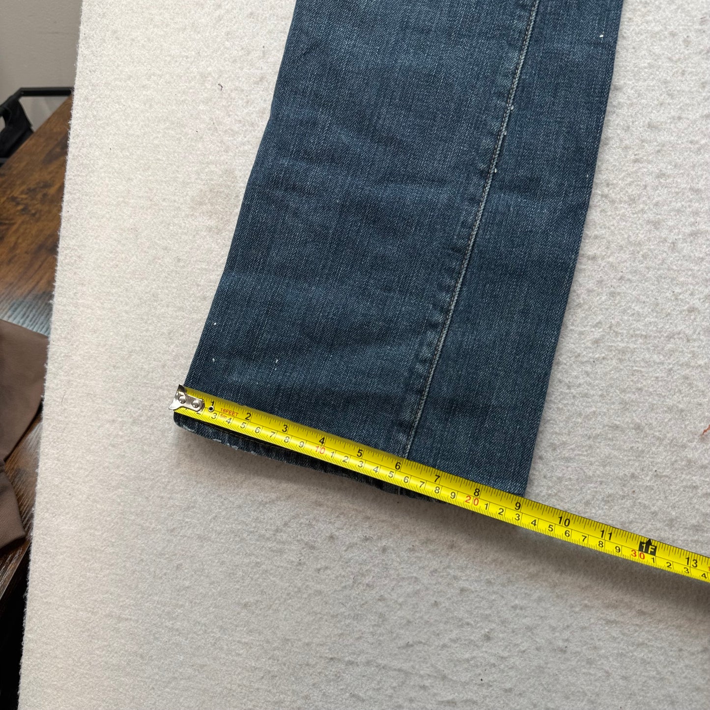 Paige Premium Women's Blue Flared Denim Jeans Embroidered Back Pocket Size 28