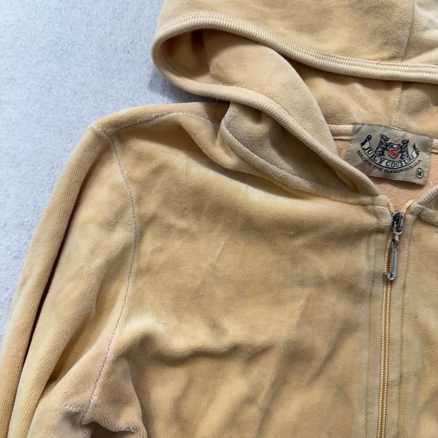 2003 Vintage Juicy Couture Women's Honey Mustard Velour Full Zip Hoodie Size M