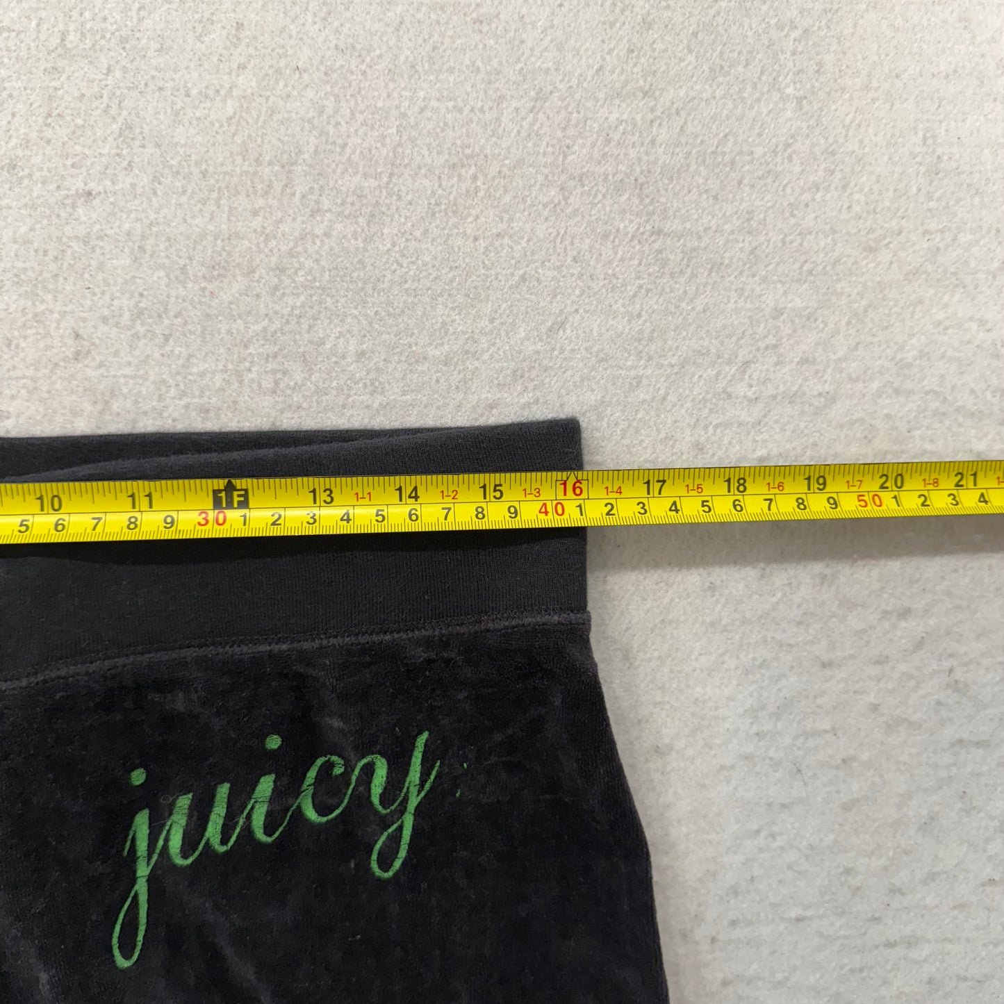 Juicy Couture Women's Faded Black Velour Flare Track Pant Loungewear Logo Size M