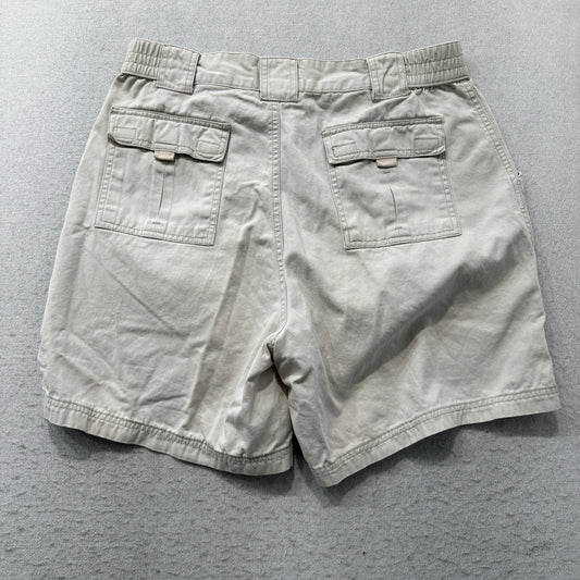 St. John's Bay Men White Classic Cargo Shorts Flap Pocket Elastic Waist Size 36