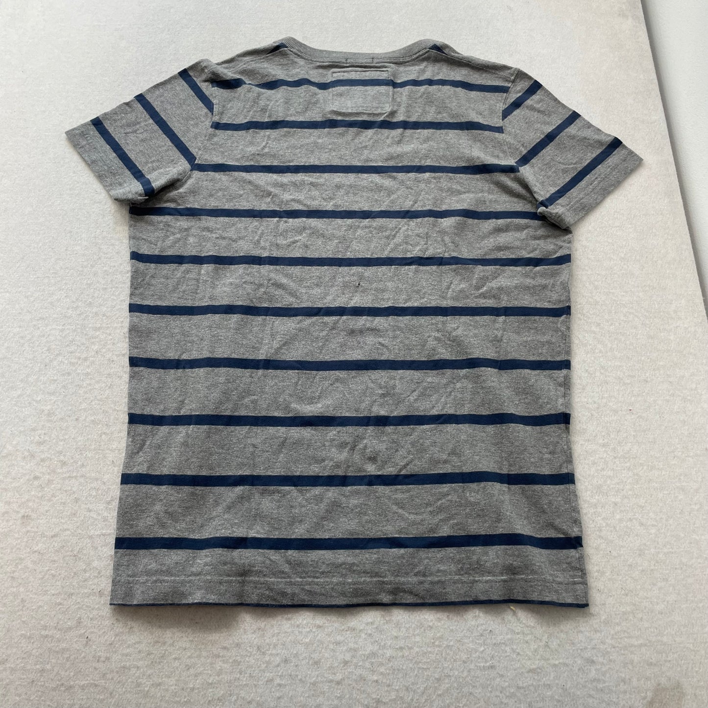 Abercrombie & Fitch Muscle T-Shirt Men Gray Blue Striped V-Neck Moose logo - 2XL