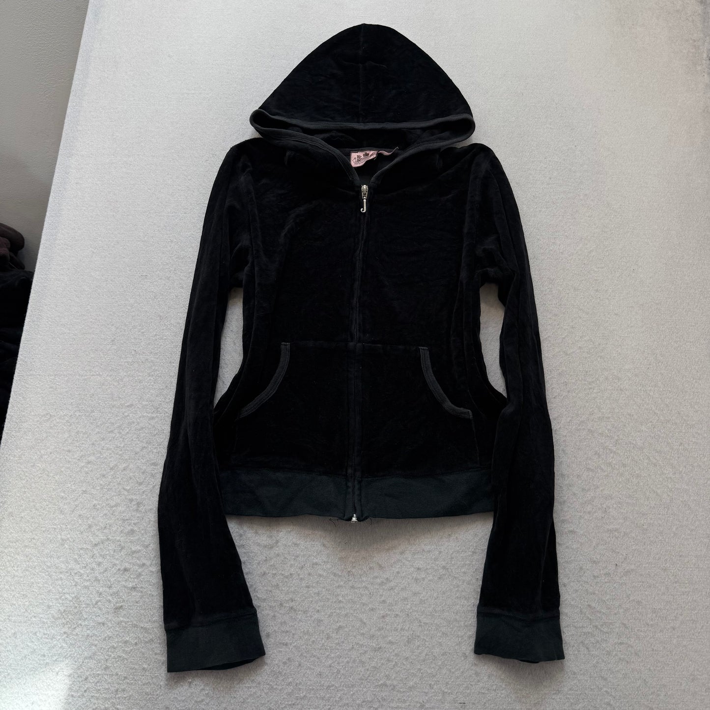 Vintage Juicy Couture Women's Jet Black Velour Zip-Up Hoodie Dog Logo Size L