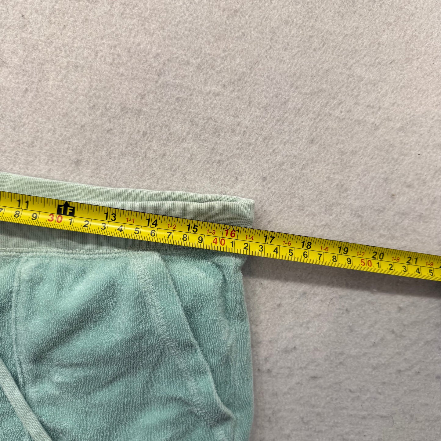 Juicy Couture Womens Seafoam Green Terrycloth Capri Pant Snap Flap Pocket Size M