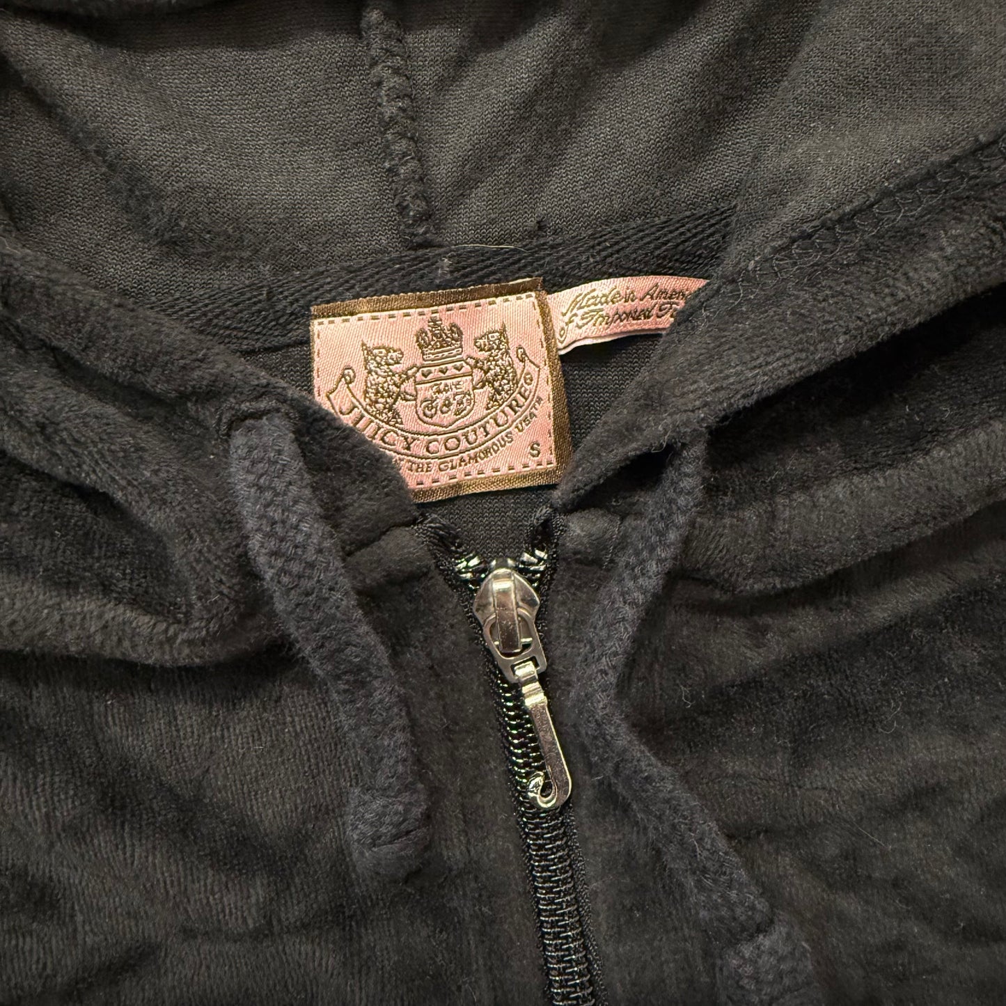 Vintage Juicy Couture Women's Black Velour Full Zip Hoodie Loungewear Y2K Size S
