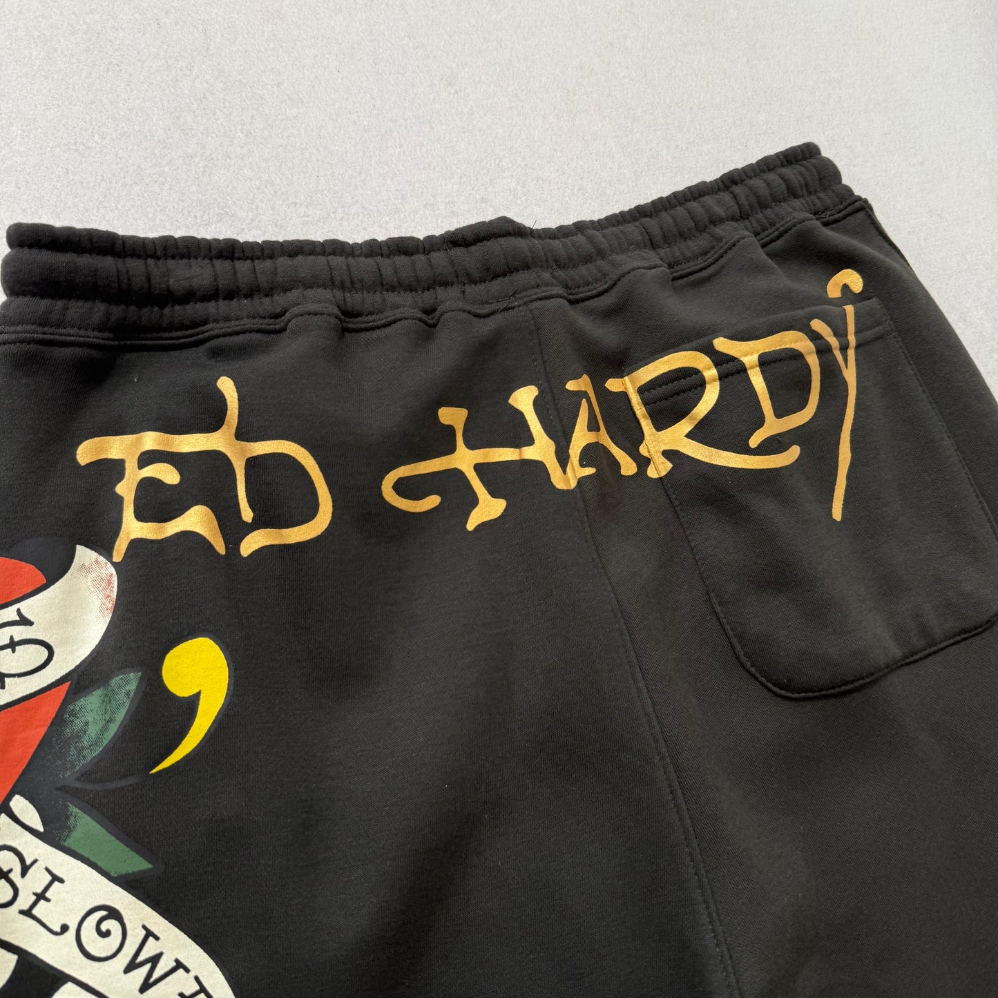 ED HARDY “LKS Skull” CHARCOAL FLEECE SHORTS