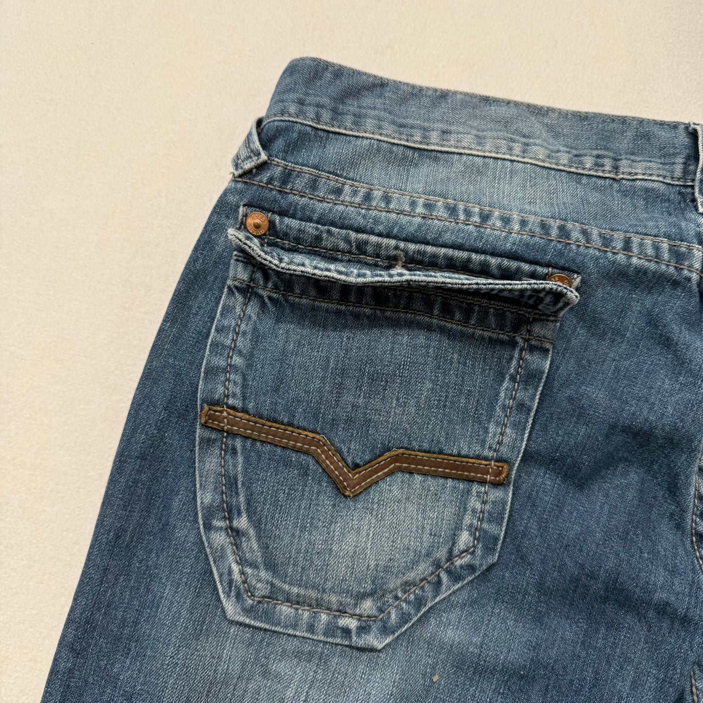 Guess Jeans Pasadena Men’s Blue Denim Jeans Straight Leg Button-Fly Size 38