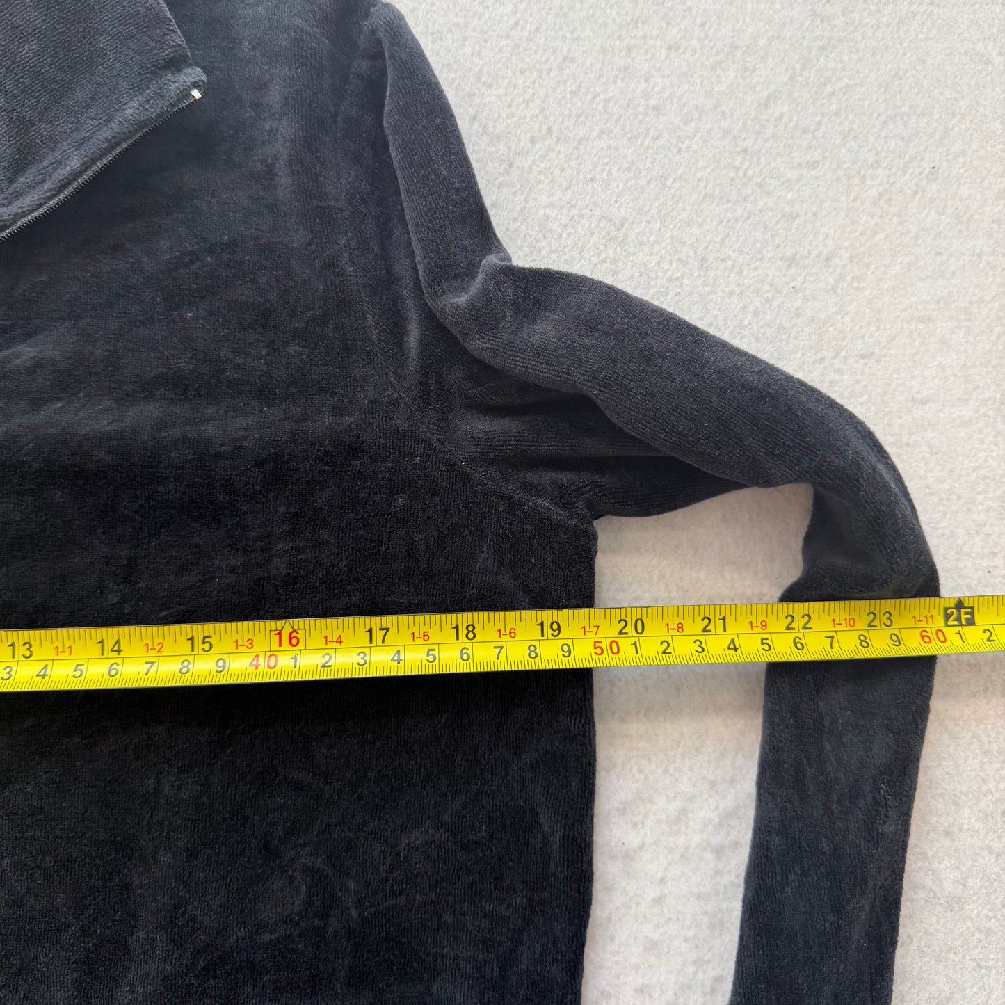 Vintage Juicy Couture Womens Black Velour Zip-Up Hoodie Butterfly Graphic Size L