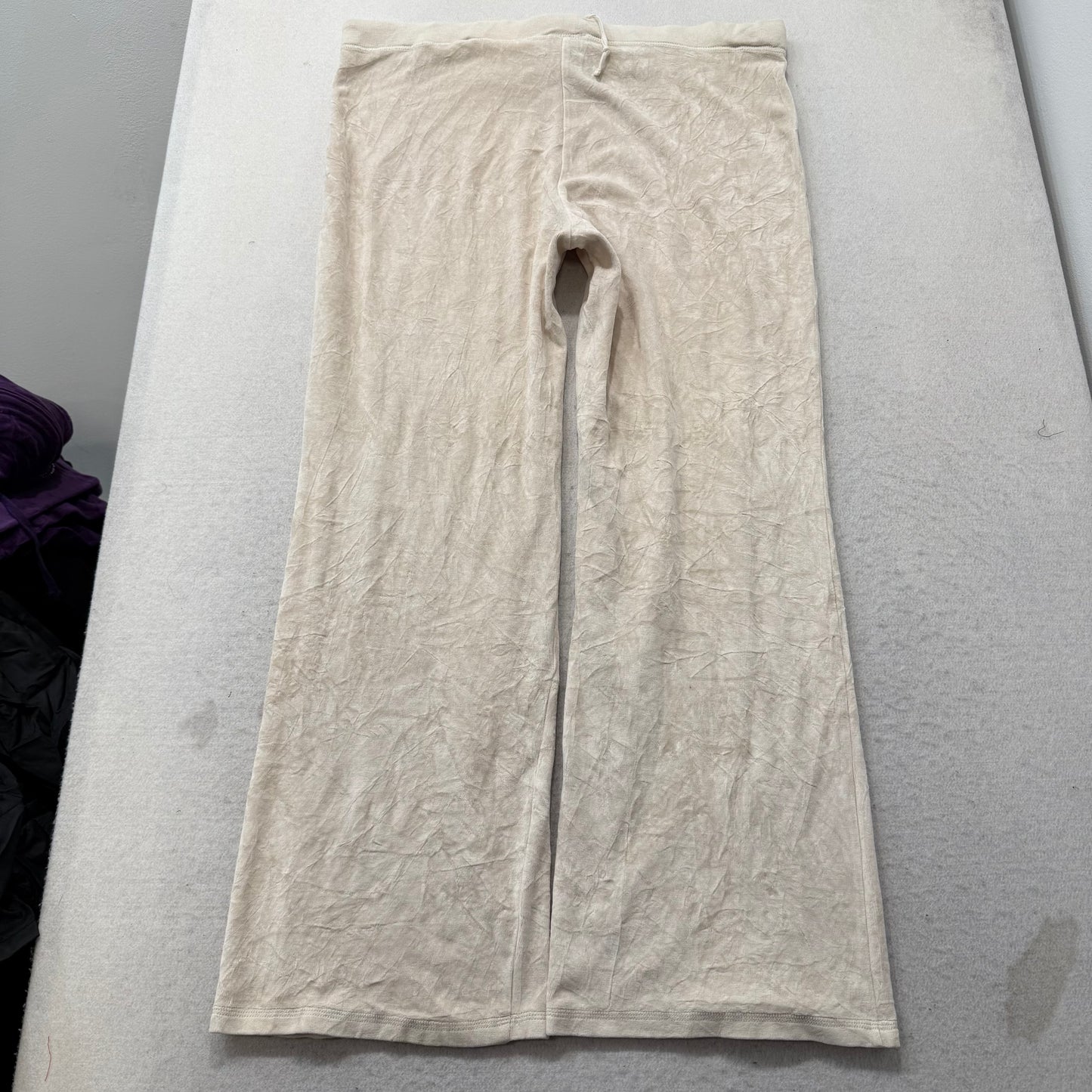 Vintage Juicy Couture Women's Cream Velour Flared Track Pant Loungewear Size L