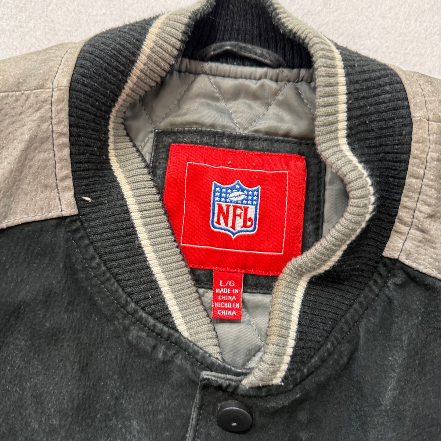 Vtg NFL Oakland Raiders Men's Black Gray Suede Bomber Jacket Patches Logo Size L