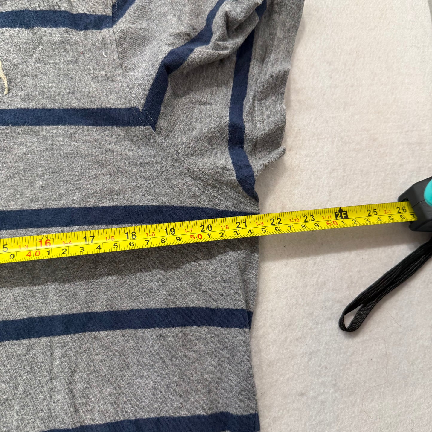 Abercrombie & Fitch Co. Men's Gray Navy Stripes Cotton T-Shirt V-Neck Size 2XL