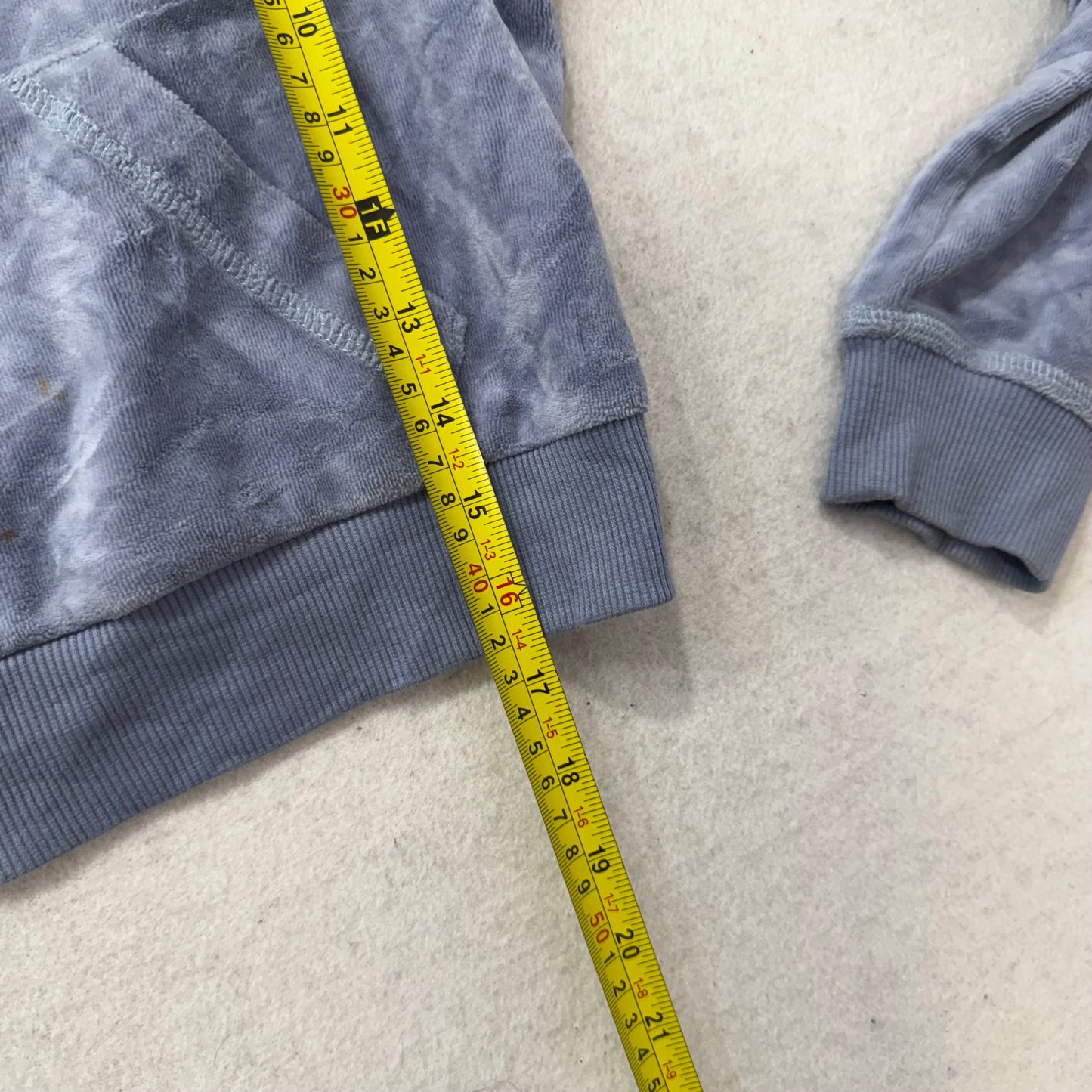 Playboy by Pacsun Women's Gray Velour Zip Up Cropped Fit Hoodie Logo Y2K Size M