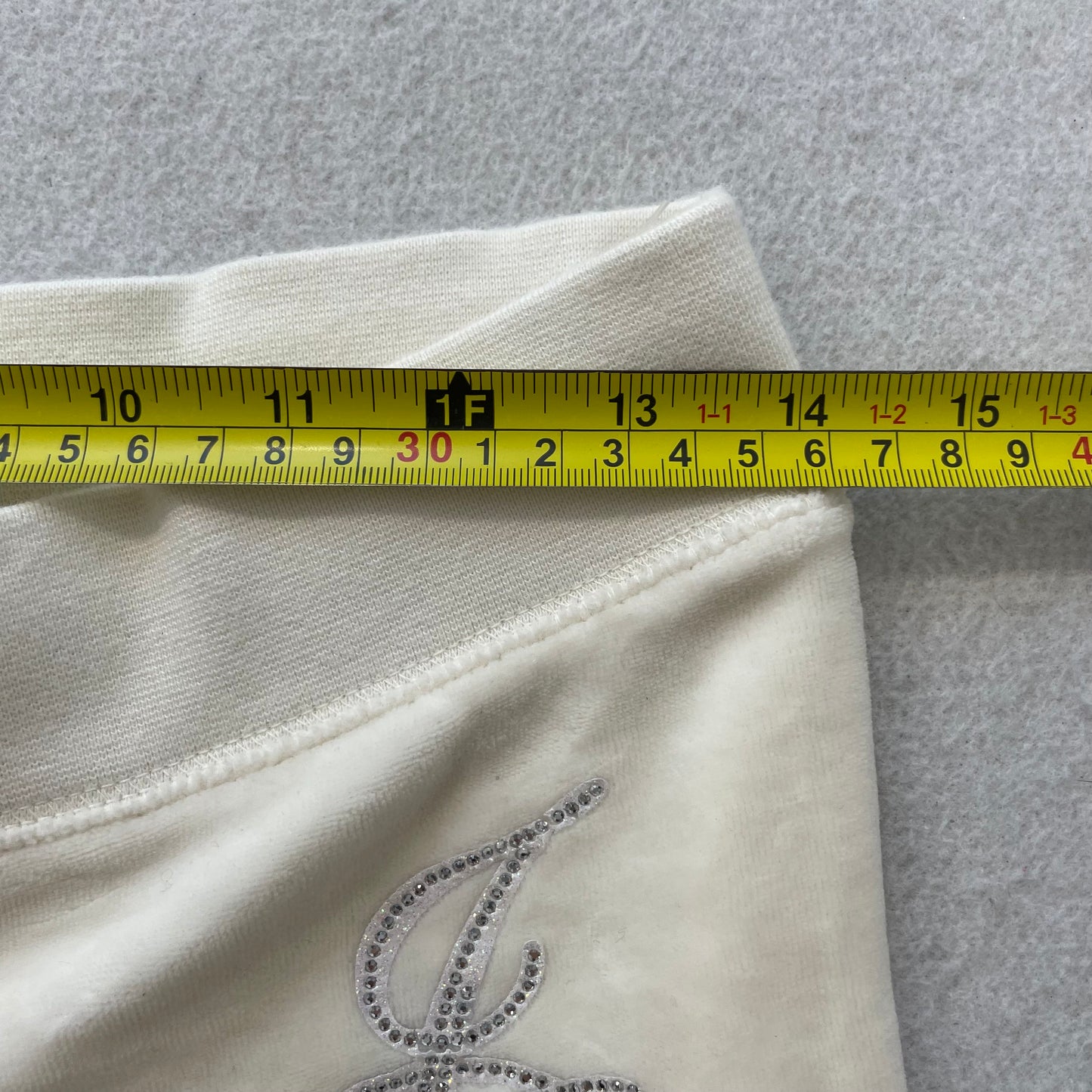 Juicy Couture Women's Ivory Velour Flared Leg Track Pant Drawstring Y2k Size XS