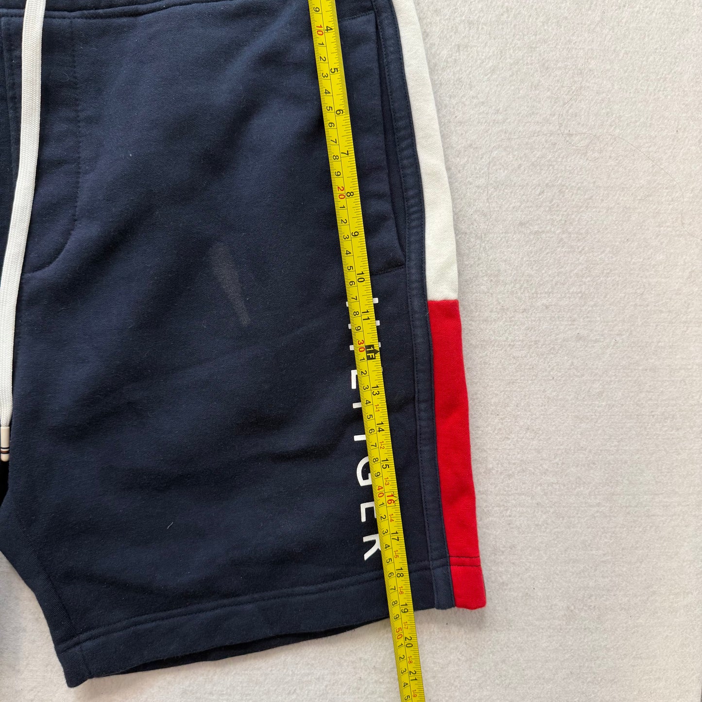 Tommy Hilfiger Navy Logo Sweat Shorts Drawstring Casual Wear Regular Fit Size L