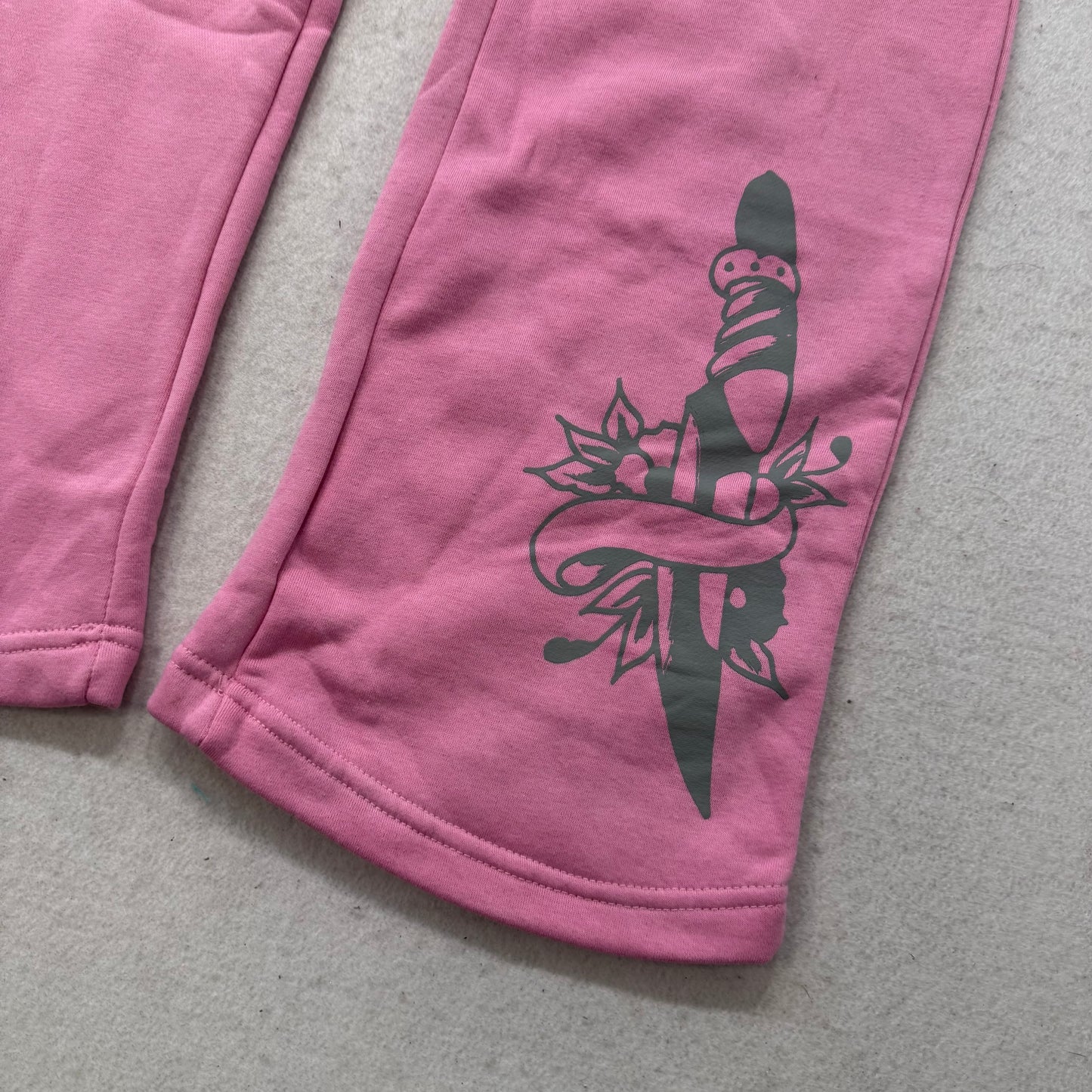 Ed Hardy Women's Bubblegum Pink Cotton Wide Leg Sweatpants Tiger Graphic Size S