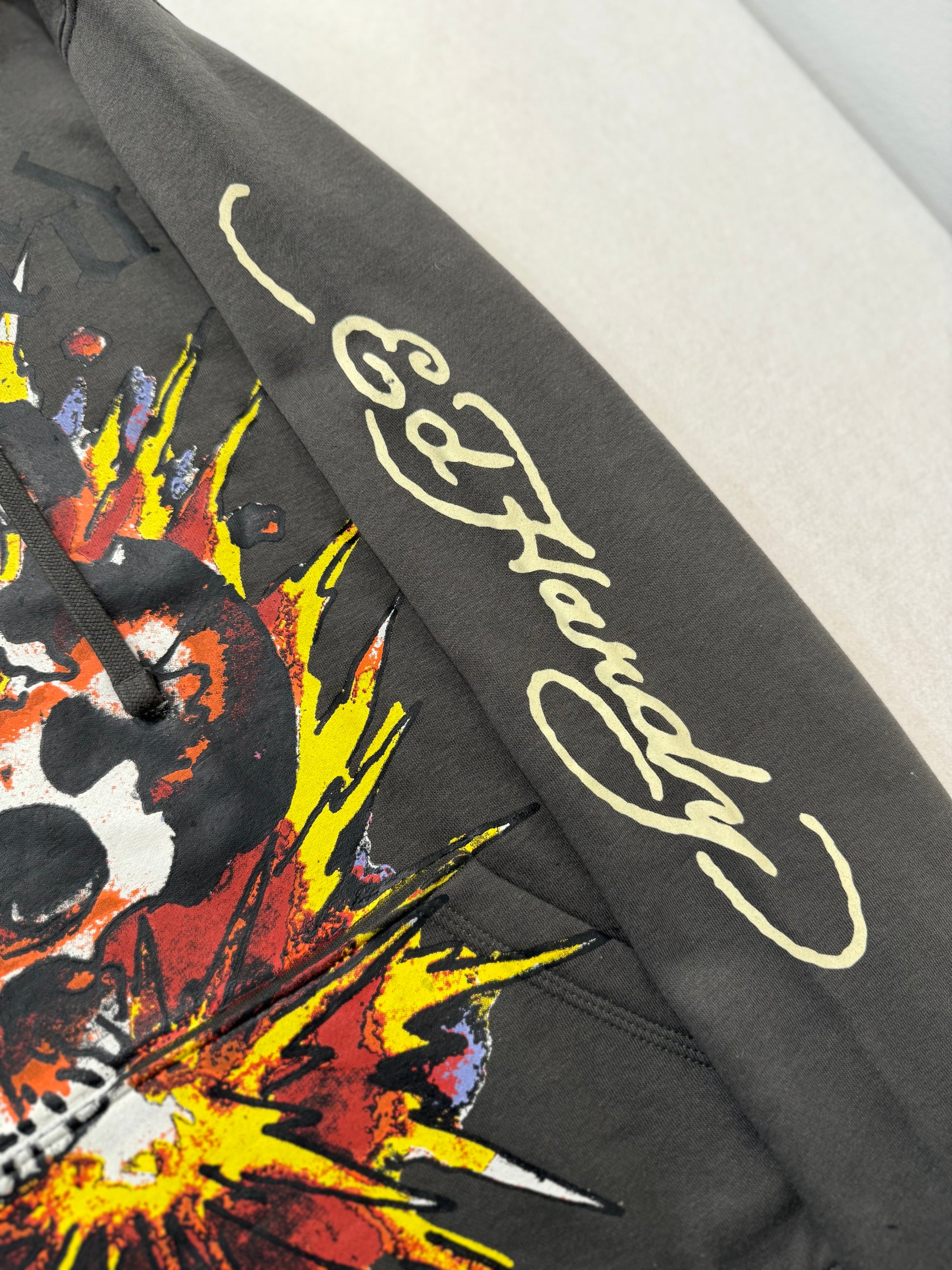 ED HARDY “Exploding Skull” CHARCOAL PULLOVER HOODIE - Clean Curriculums 